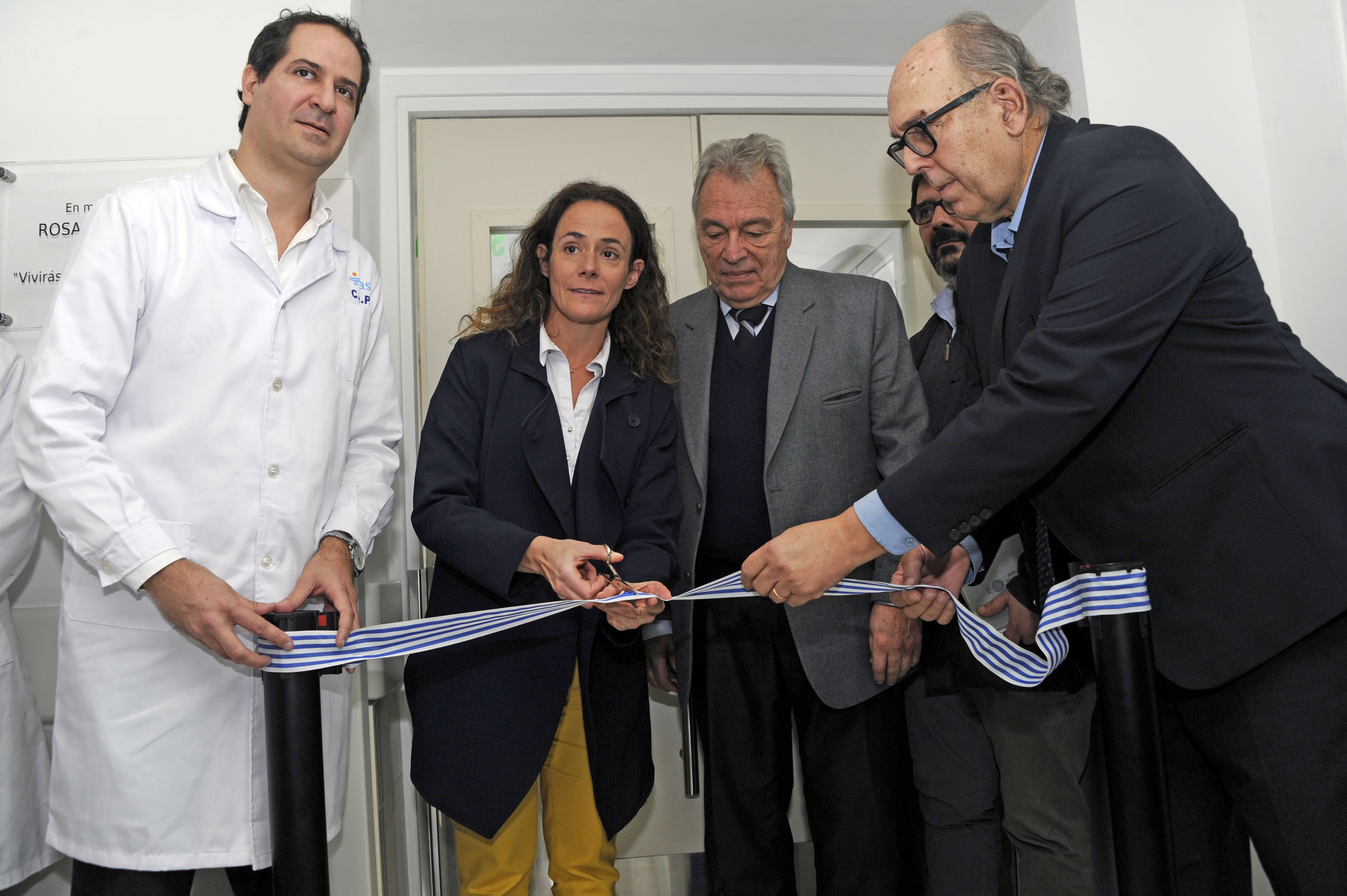 Descubrimiento de placa inaugural