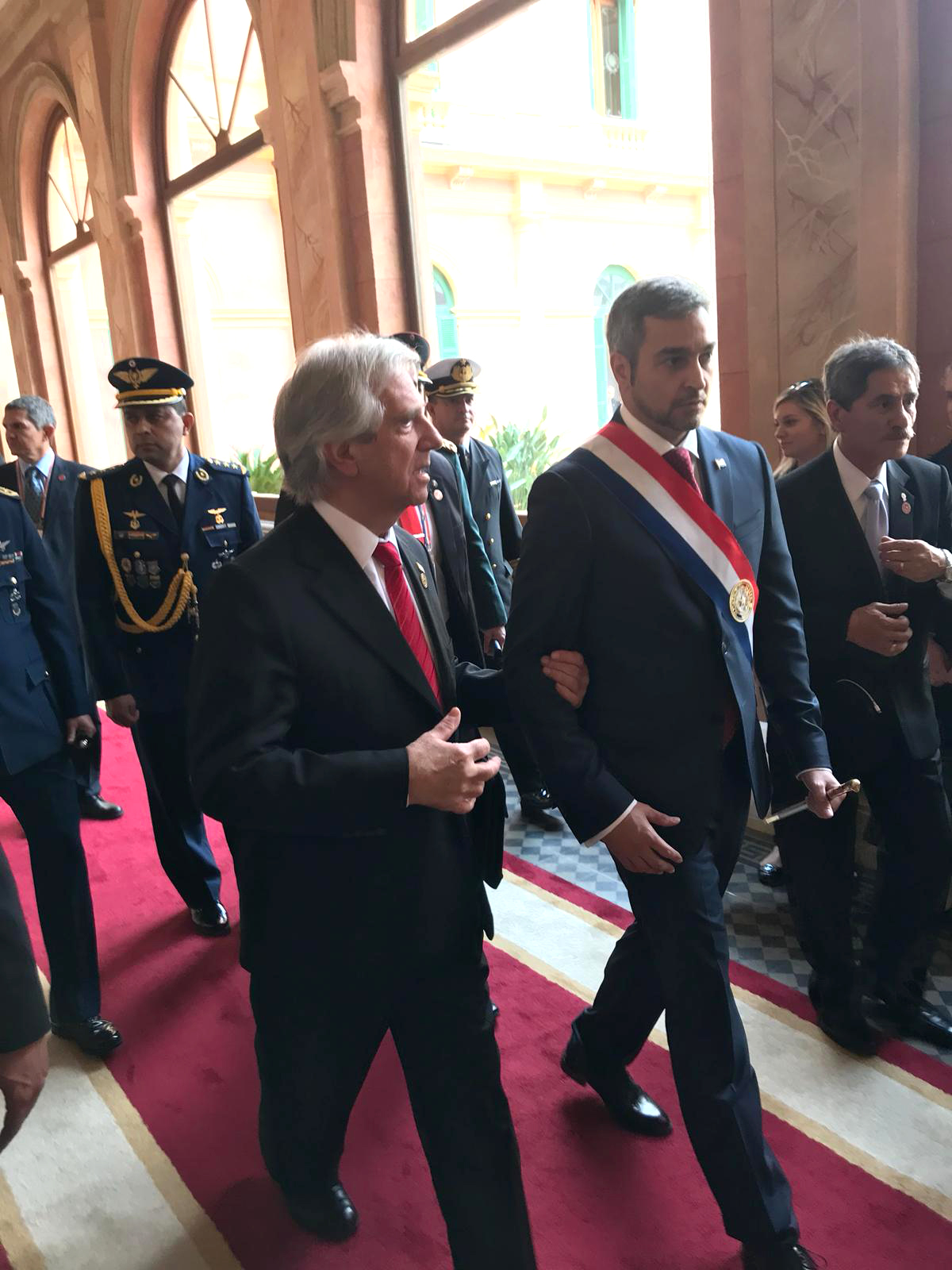 Presidente Tabaré Vázquez junto al presidente de la República del Paraguay, Mario Abdo