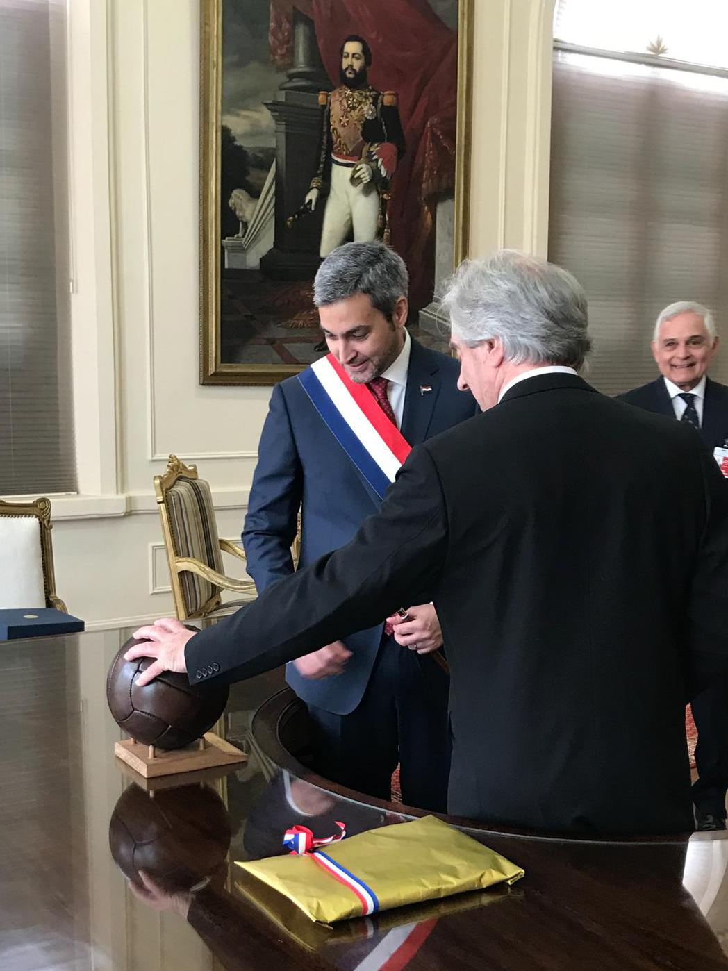 Presidente Tabaré Vázquez junto al presidente de la República del Paraguay, Mario Abdo