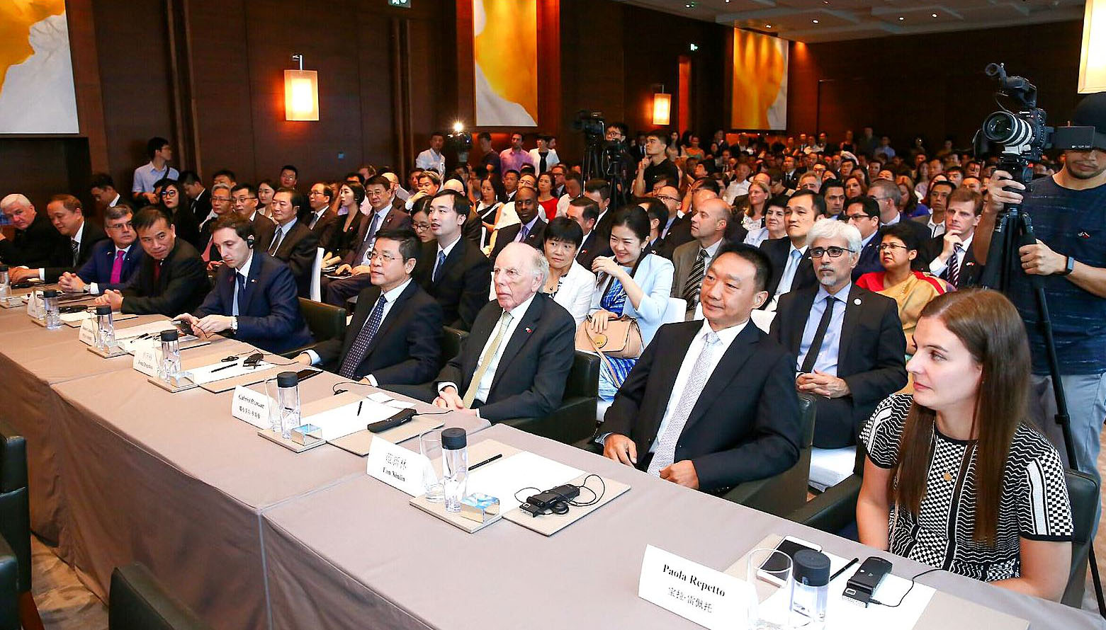 Nin Novoa en cierre de Semana de Uruguay en China