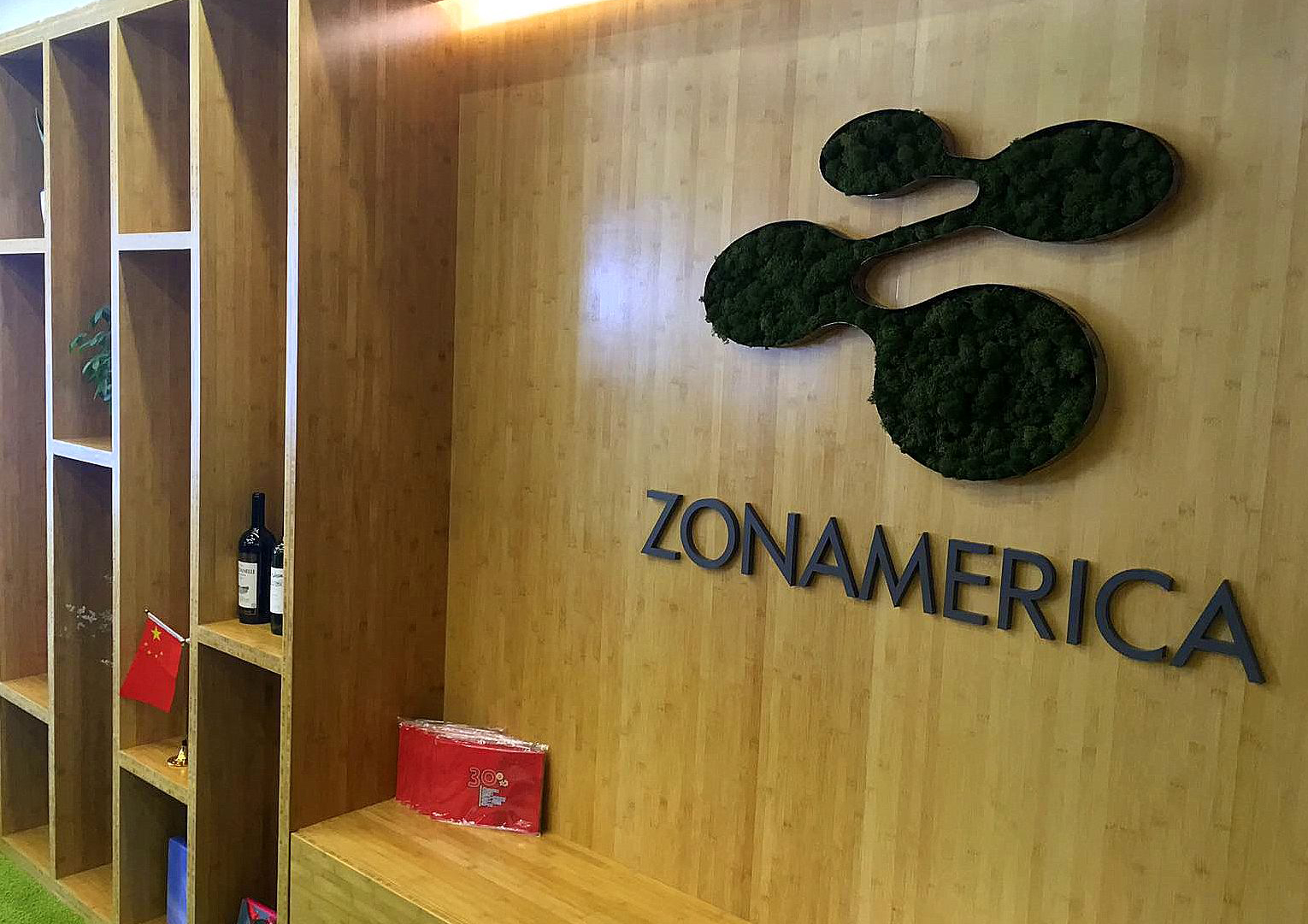 Nin Novoa en cierre de Semana de Uruguay en China
