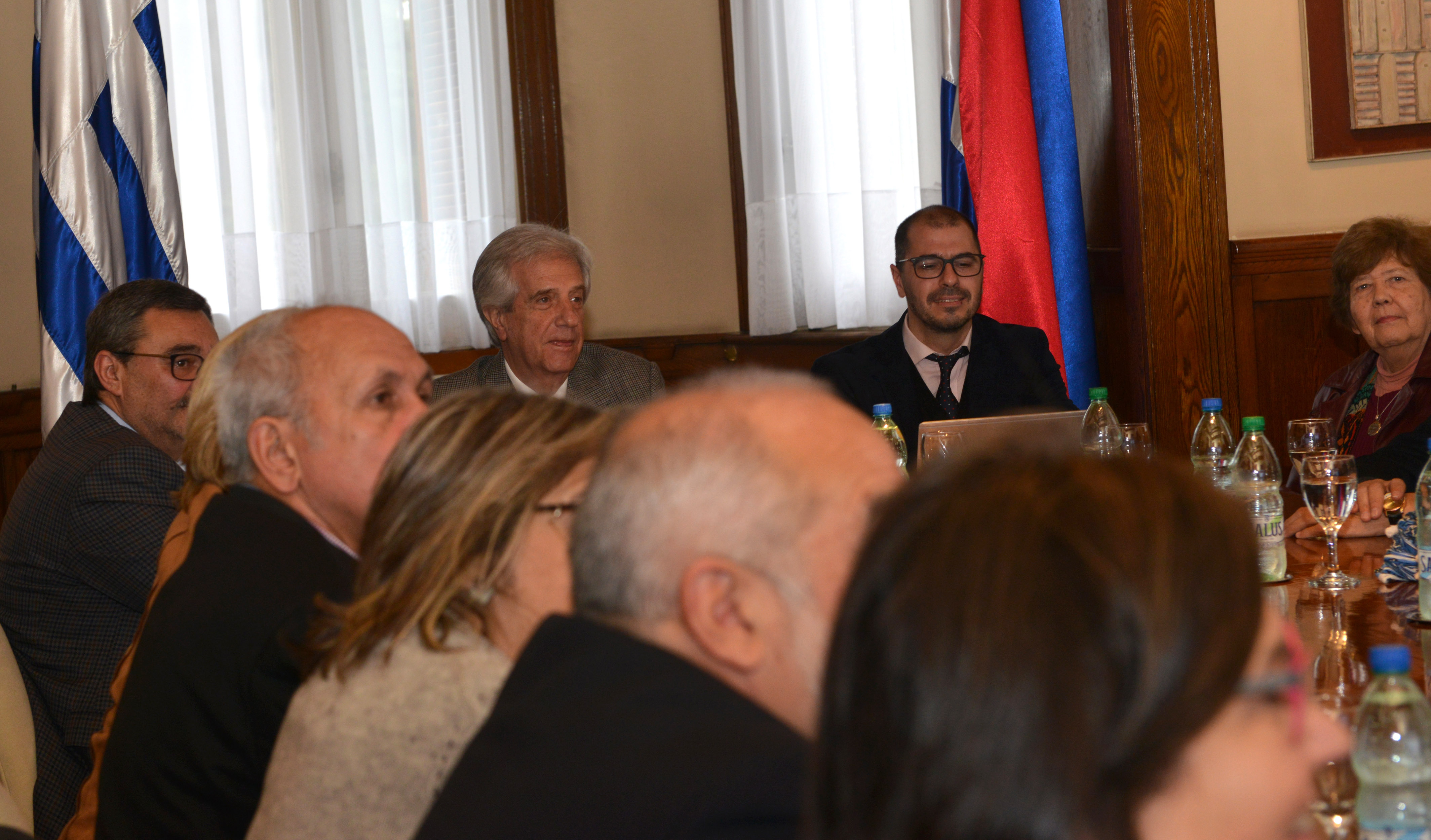 Vázquez encabeza reunión de grupo de trabajo en prevención de los riesgos y daños por el uso de drogas
