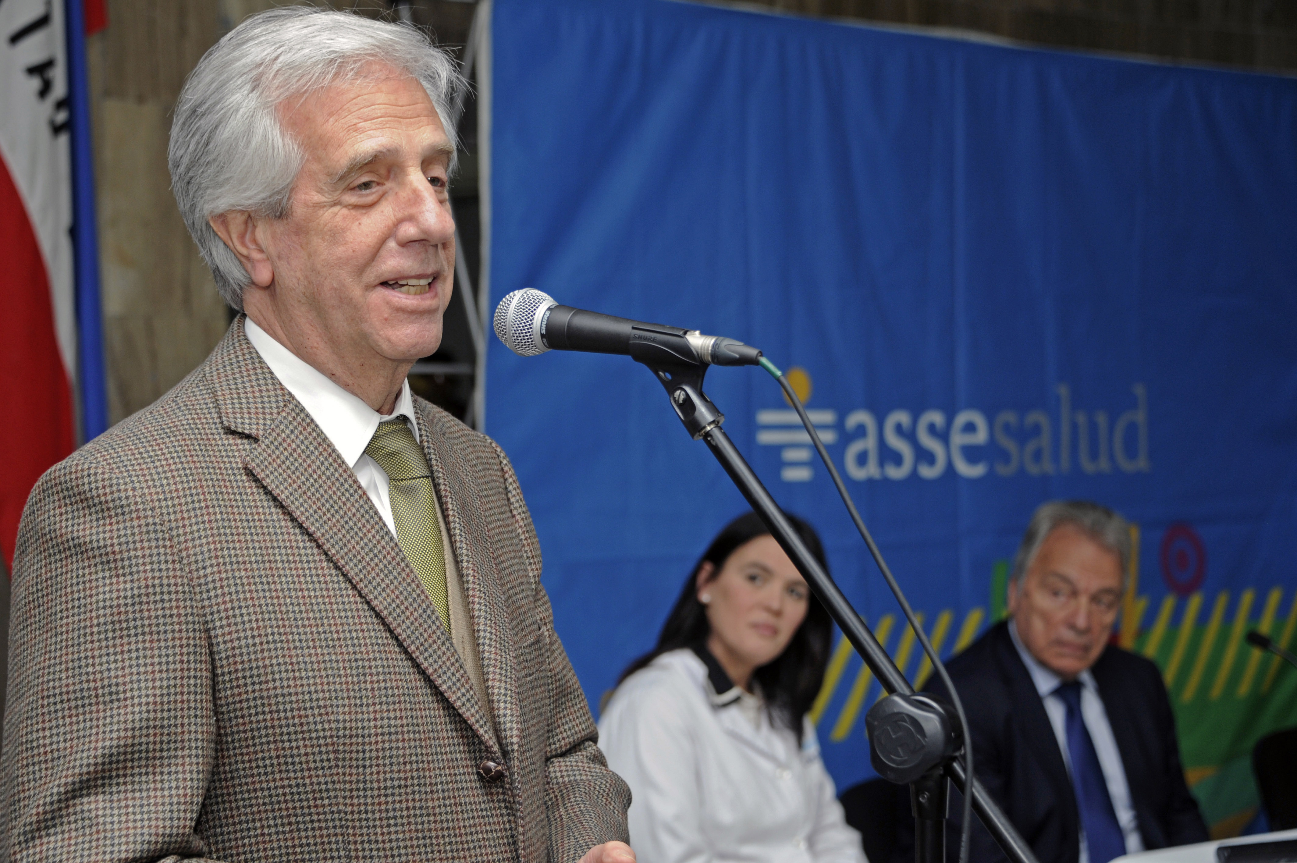 Presidente Tabaré Vázquez se dirige a los presentes