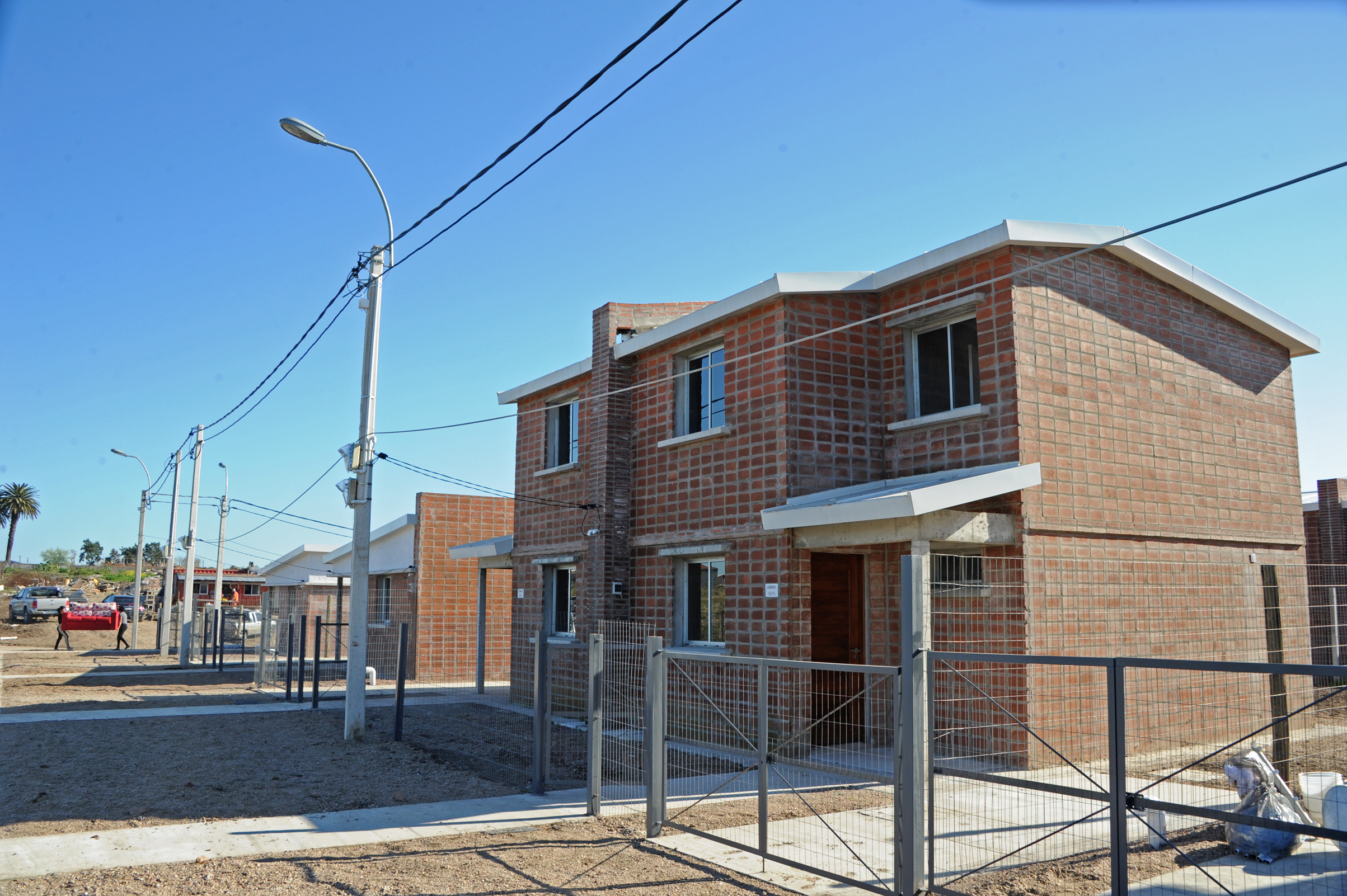 Entrega de viviendas a familias de exasentamiento Isla de Gaspar