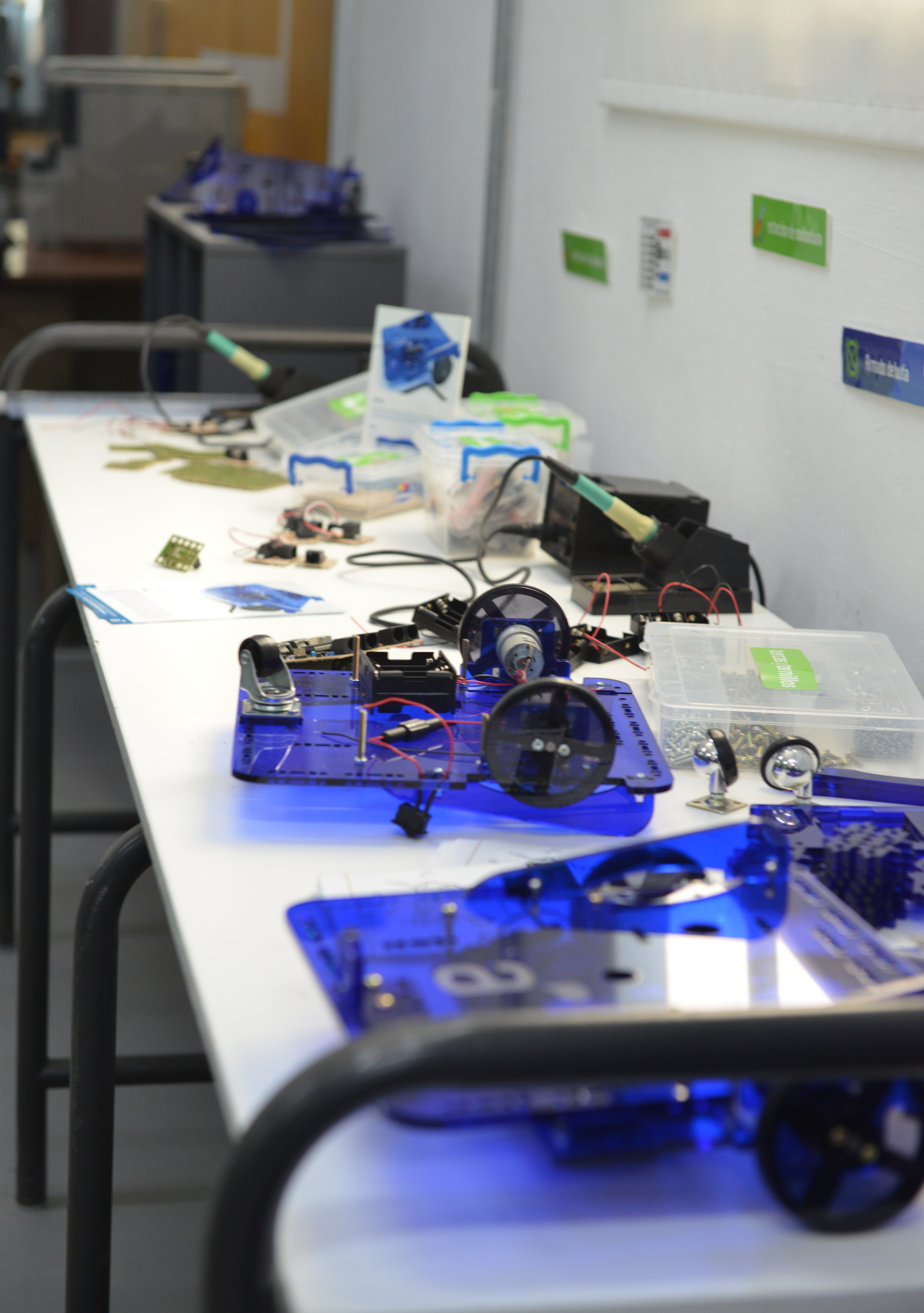 Recorrida por el Laboratorio de Fabricación Digital del Parque Tecnológico Industrial del Cerro
