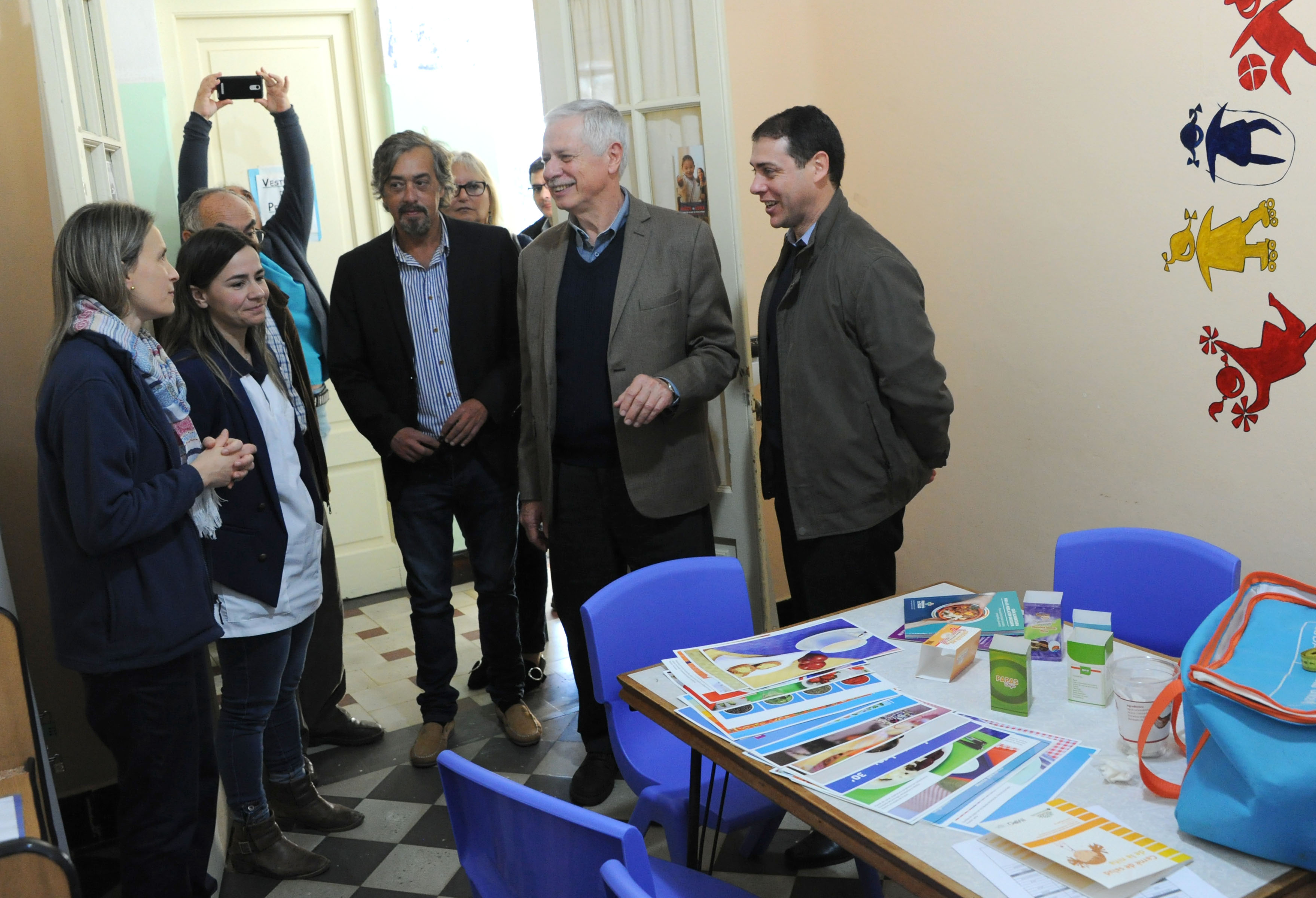 Ministro Basso visita el hospital escuela Don Luis Galán y Rocha, de Paysandú