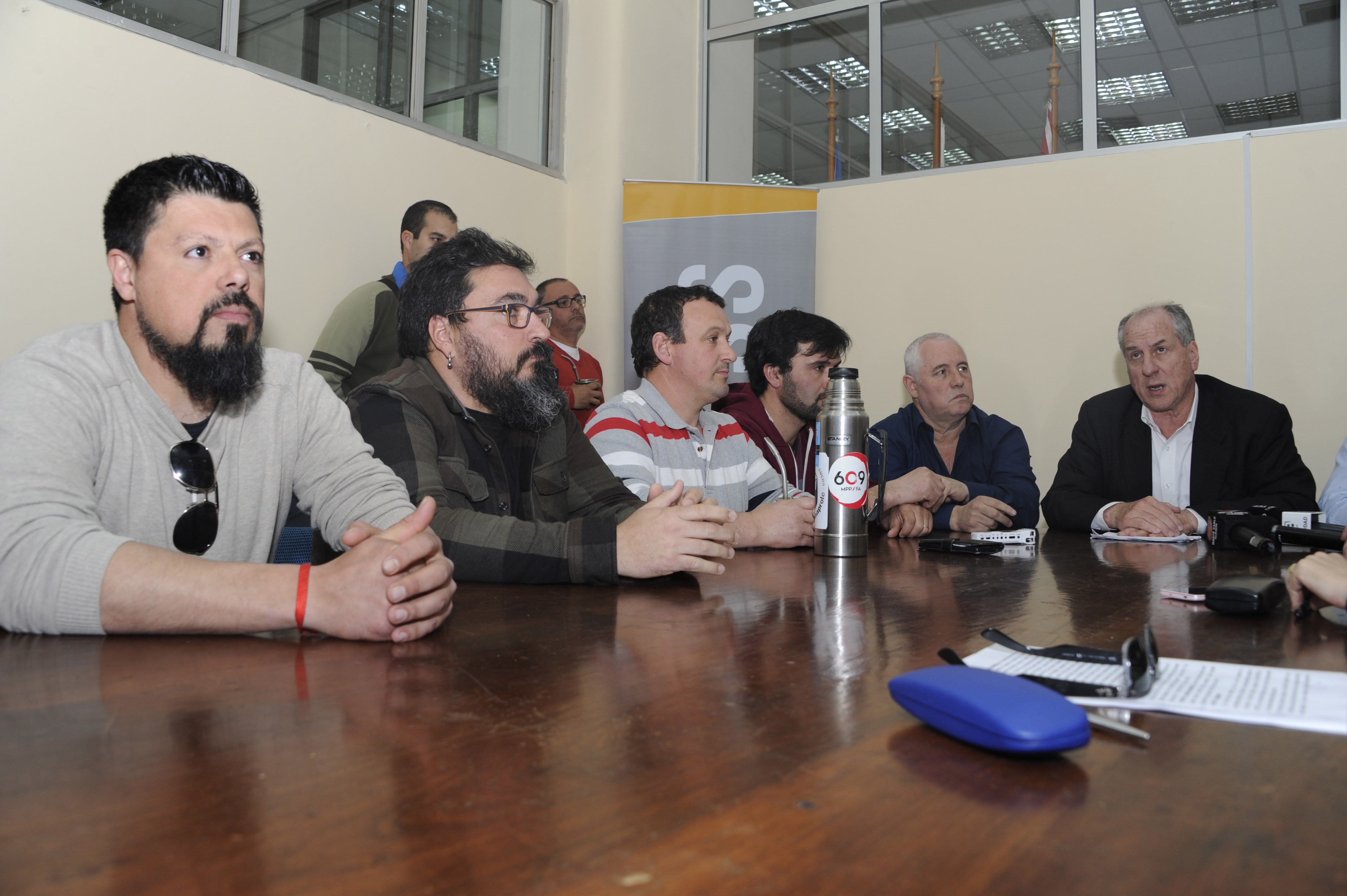 El Ministerio de Trabajo firmó este viernes con los trabajadores y la empresa el acuerdo que destraba el conflicto en la cooperativa láctea Conaprole