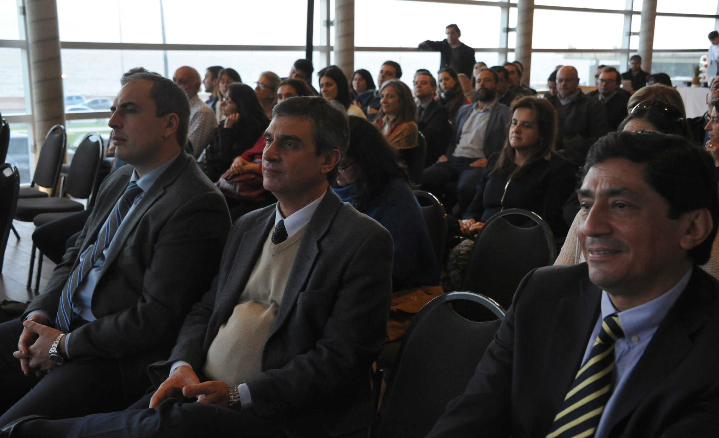 Director de la Oficina de Planeamiento y Presupuesto (OPP), Álvaro García, entre los participantes de la actividad
