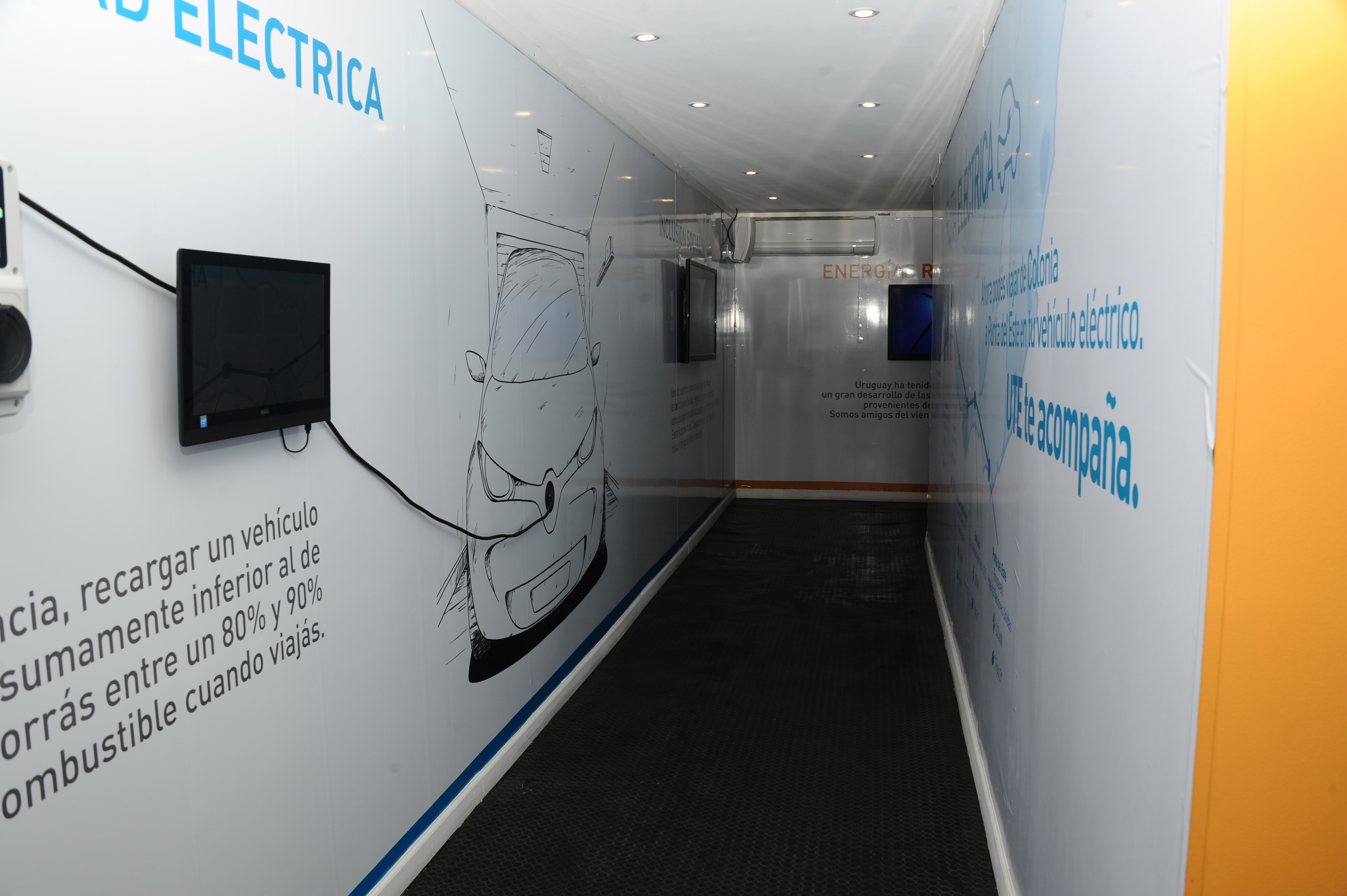 Estand de UTE en la Expo Prado 2018