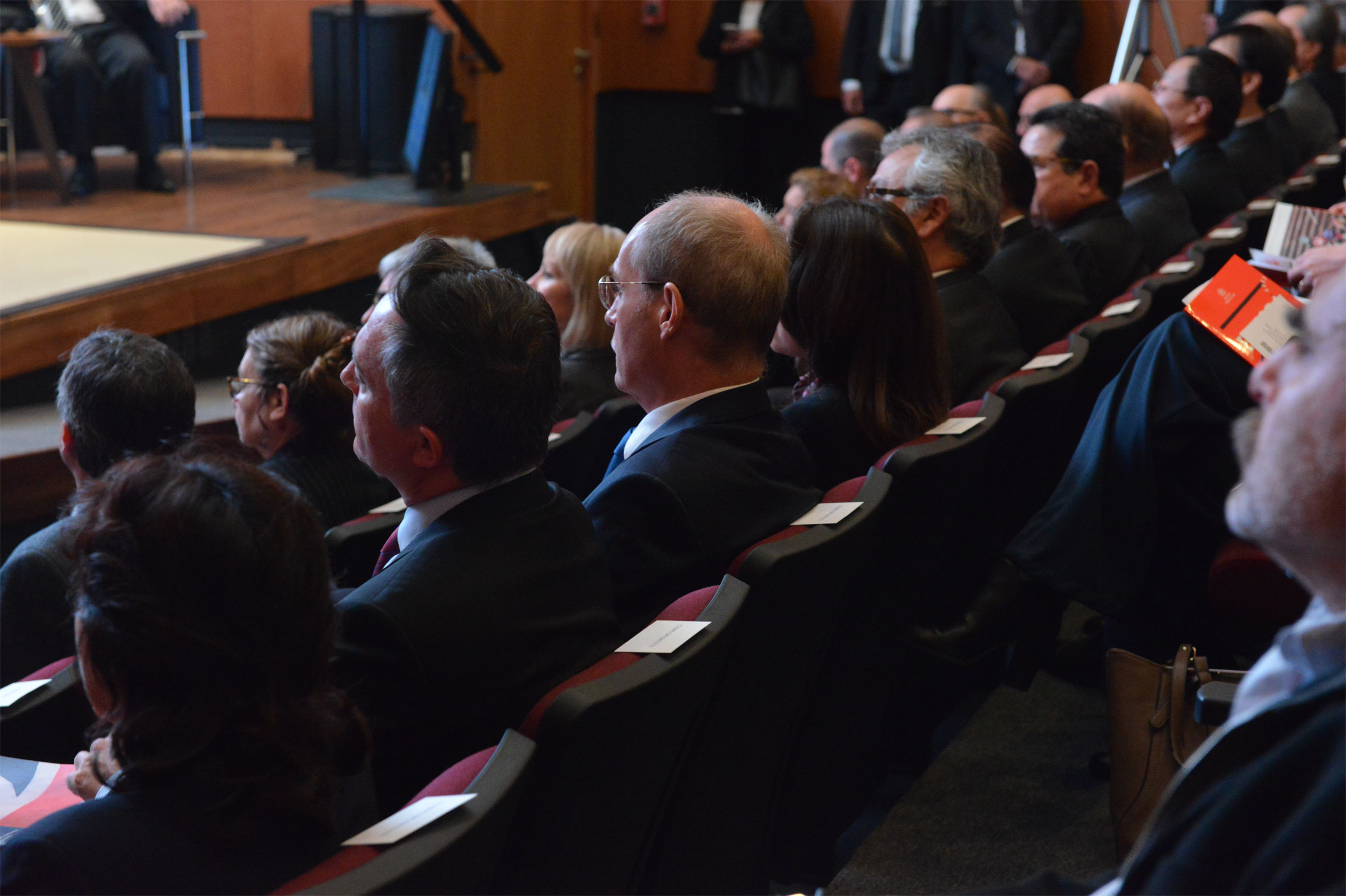Autoridades asistentes al evento