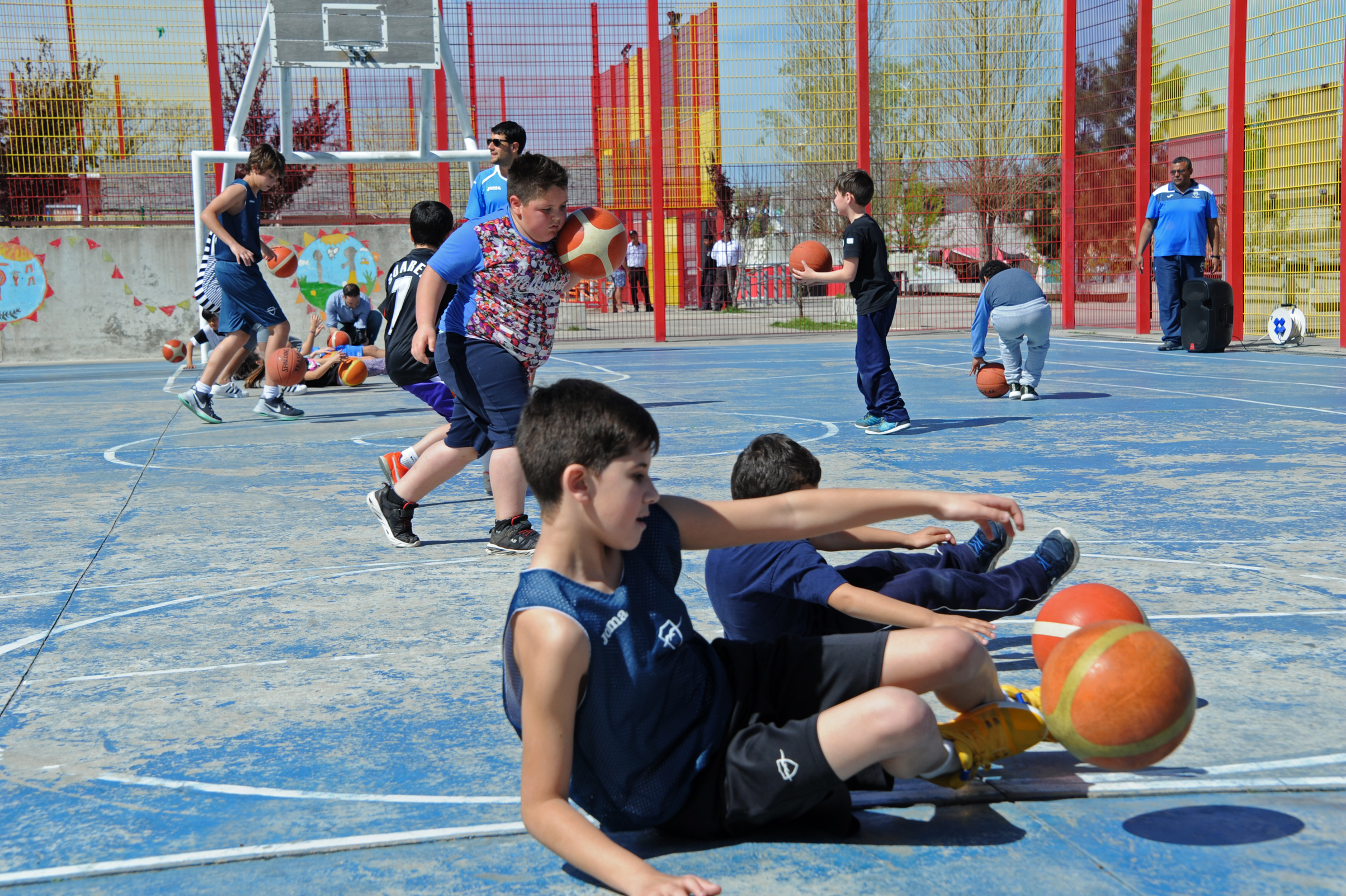 Jornada de convivencia entre niños y jóvenes de los barrios Casavalle y Malvín
