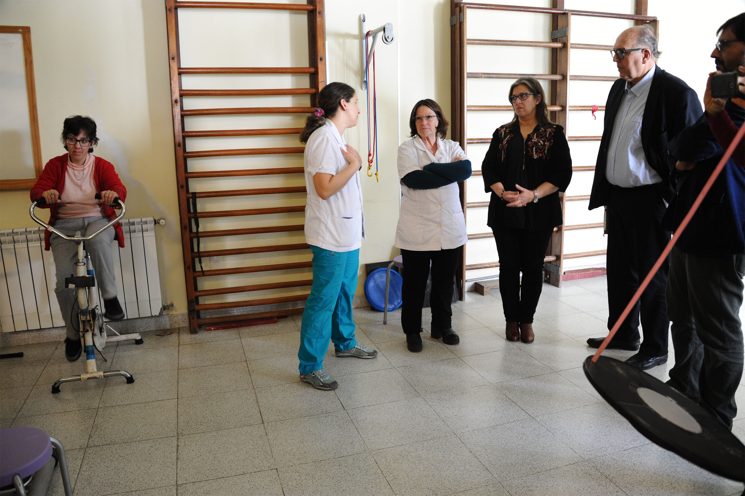 Presidente de ASSE, Marcos Carámbula, visita policlínica Giordano