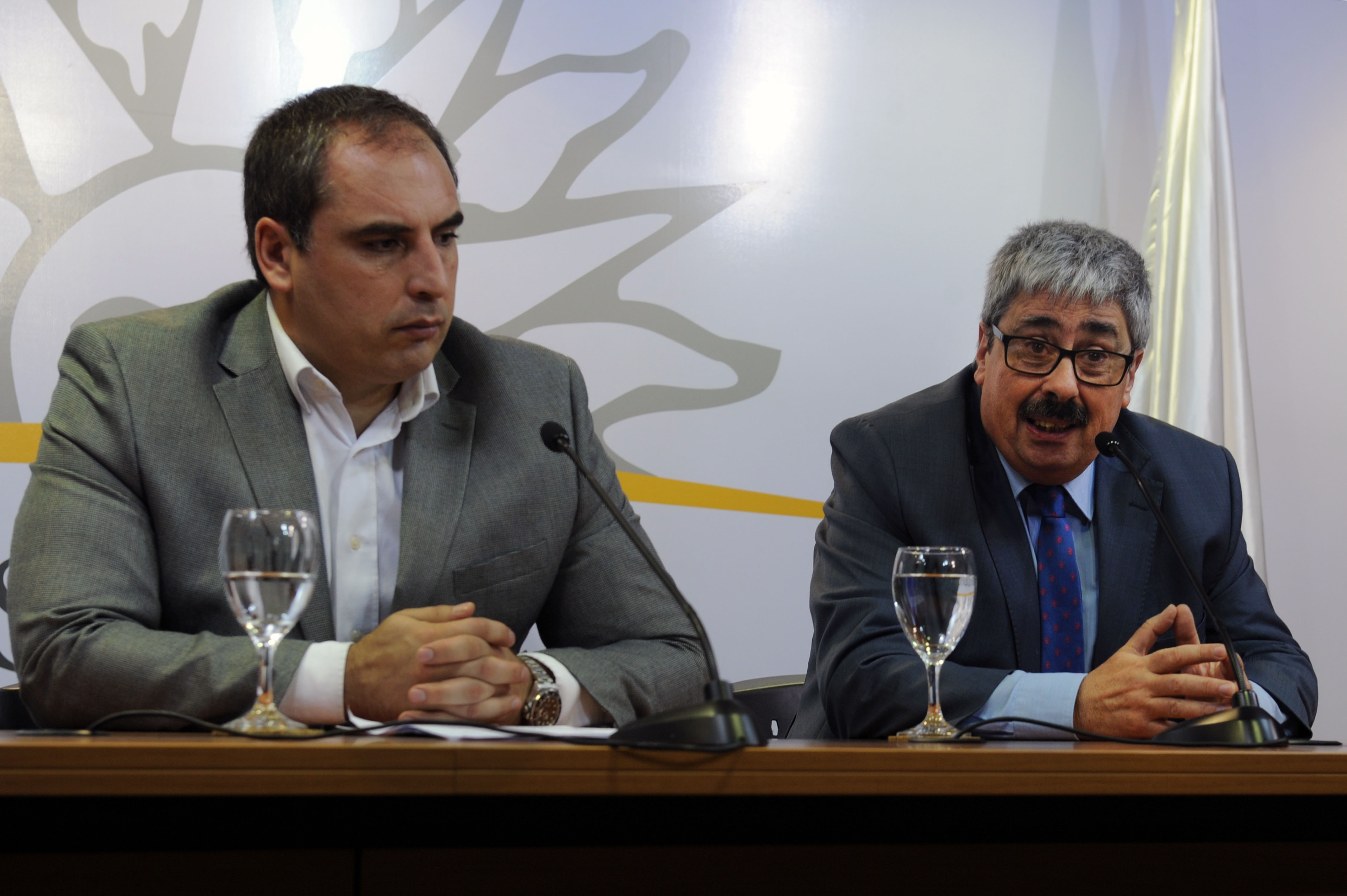 Subsecretario de Economía, Pablo Ferreri, y ministro interino de Relaciones Exteriores, Ariel Bergamino