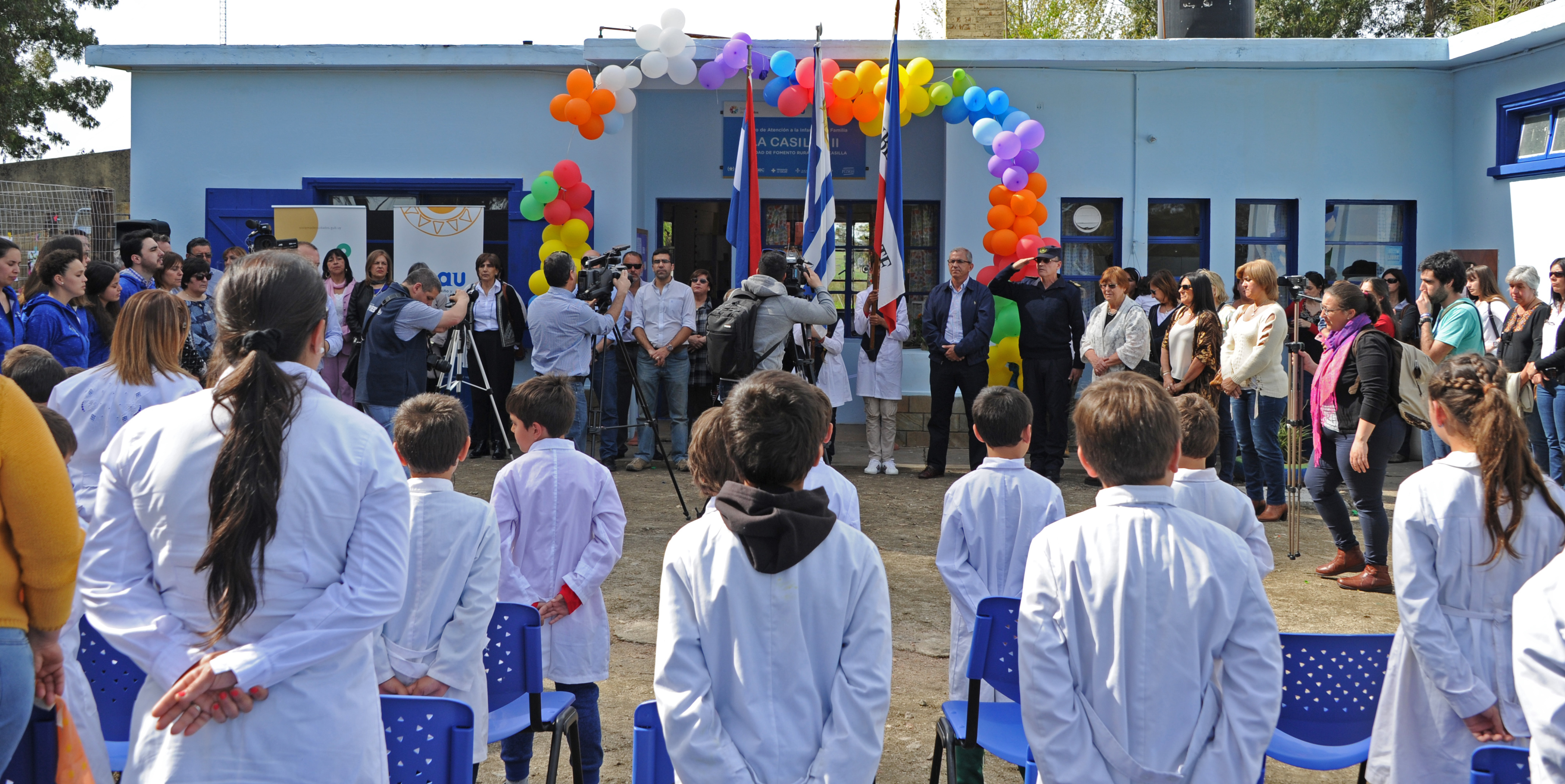 Inauguración de CAIF Los Ruralitos, en La Casilla, Flores