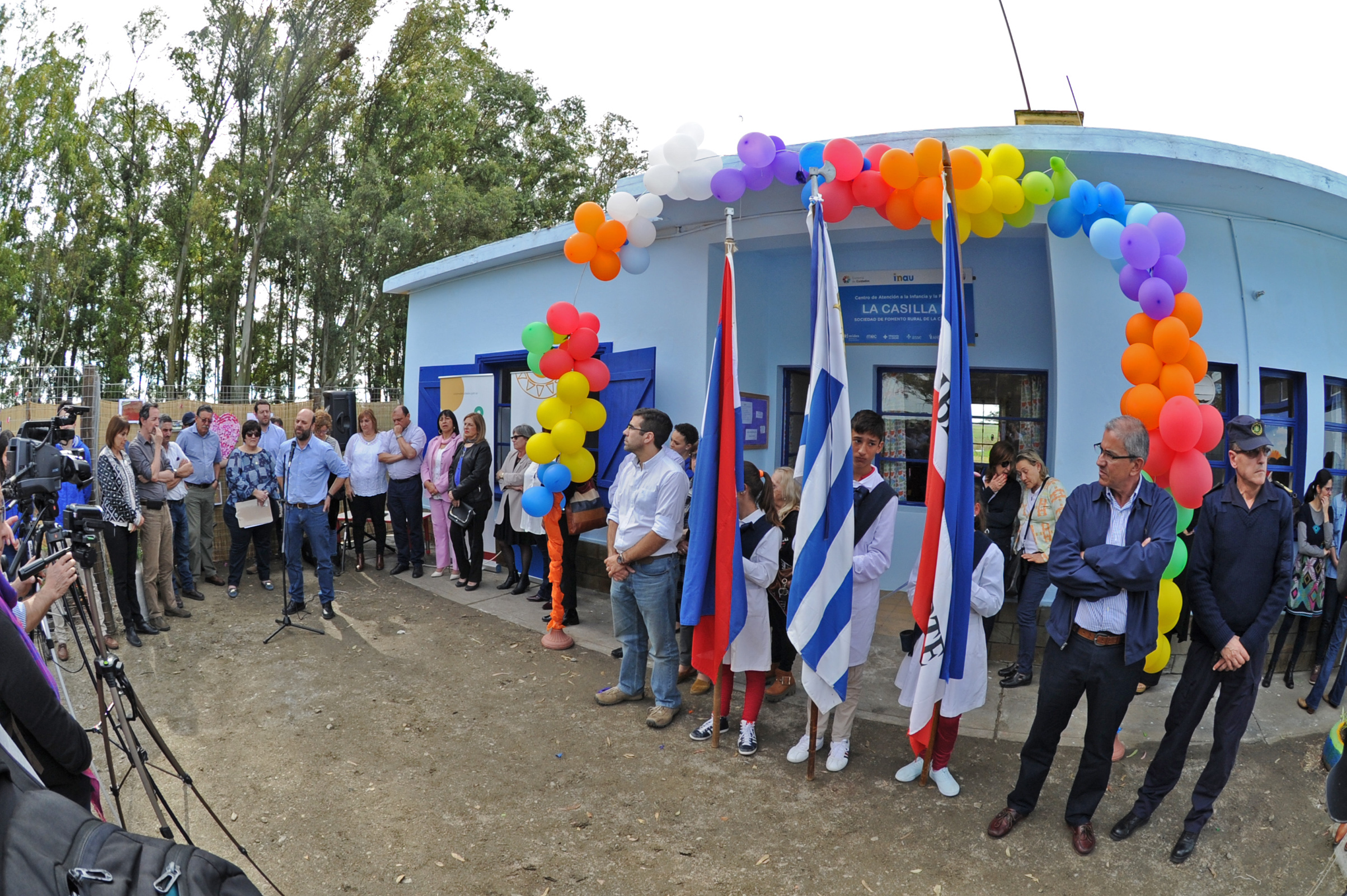 Inauguración de CAIF Los Ruralitos, en La Casilla, Flores