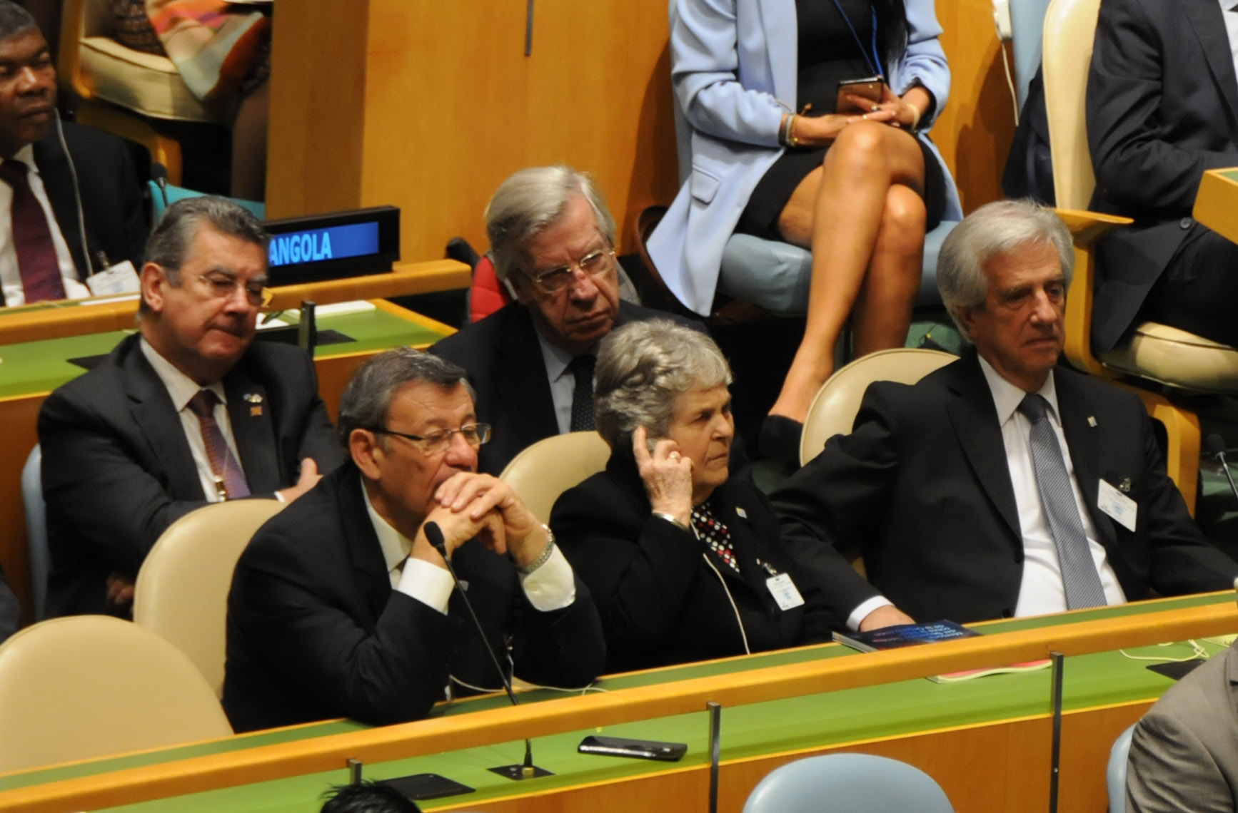 Tabaré Vázquez, junto a su esposa, María Auxiliadora Delgado, y el canciller Rodolfo Nin Novoa, en la Asamblea General de la ONU