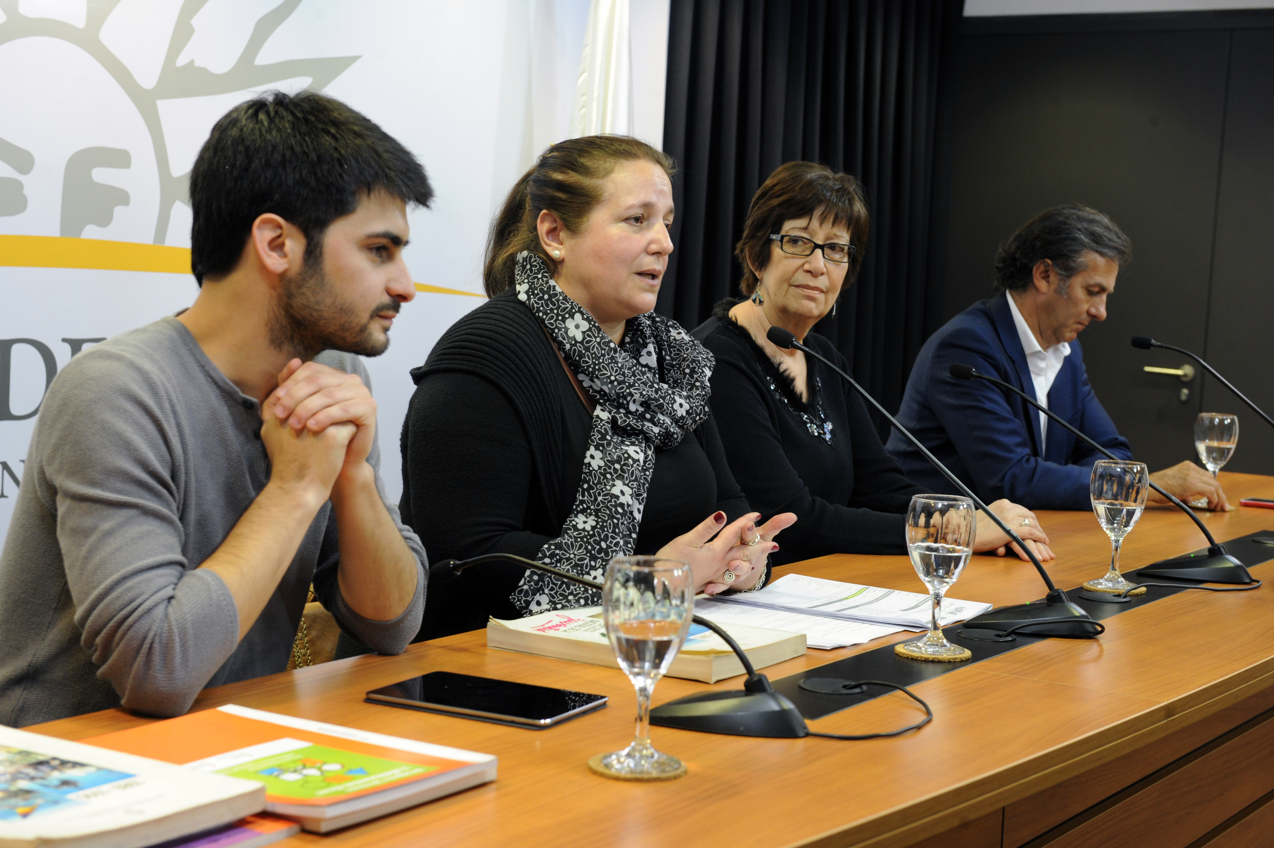 Federico Barreto, Laura Narbalte y Marina Arismendi