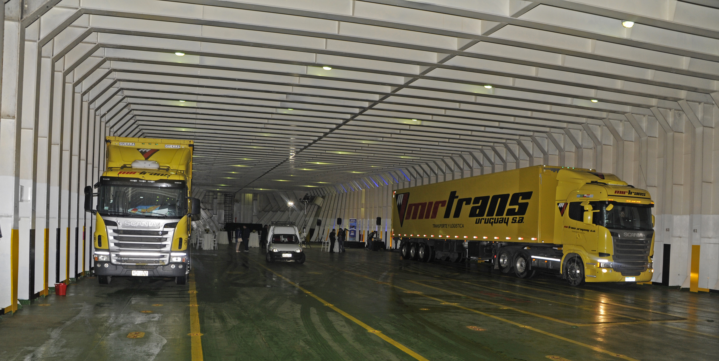Presentación de nuevo servicio de ferris para camiones entre Colonia y Buenos Aires