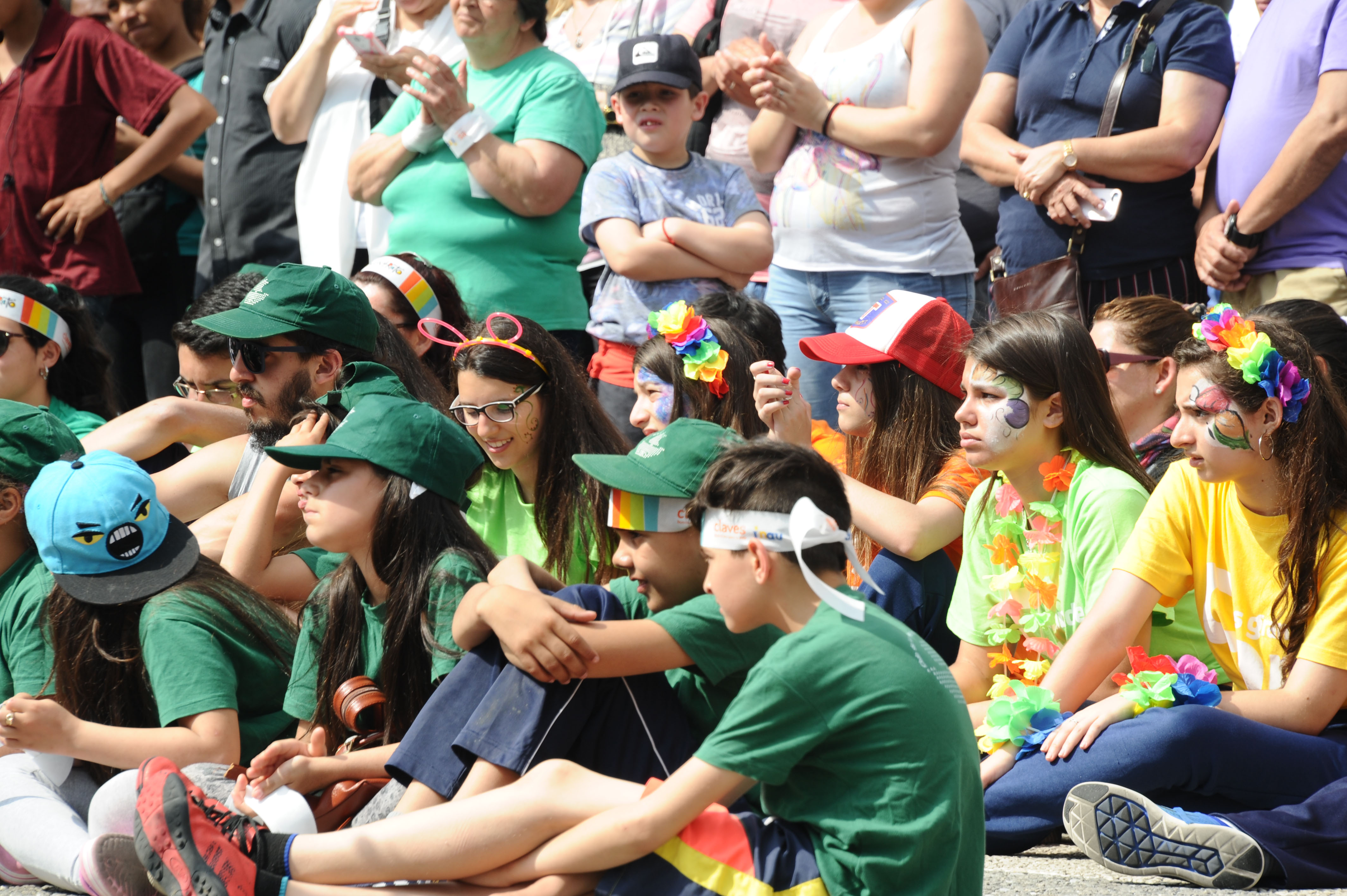 “Fiesta del buentrato” realizada en plaza Independencia