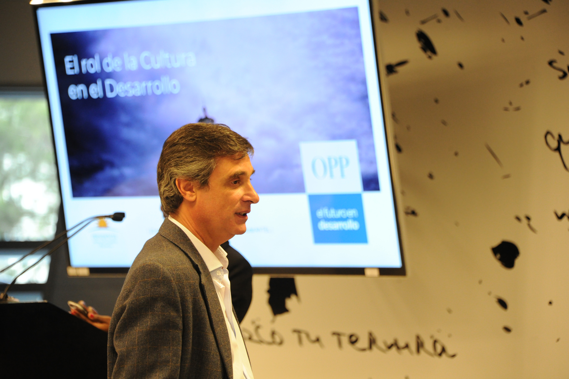 Director de OPP, Álvaro García