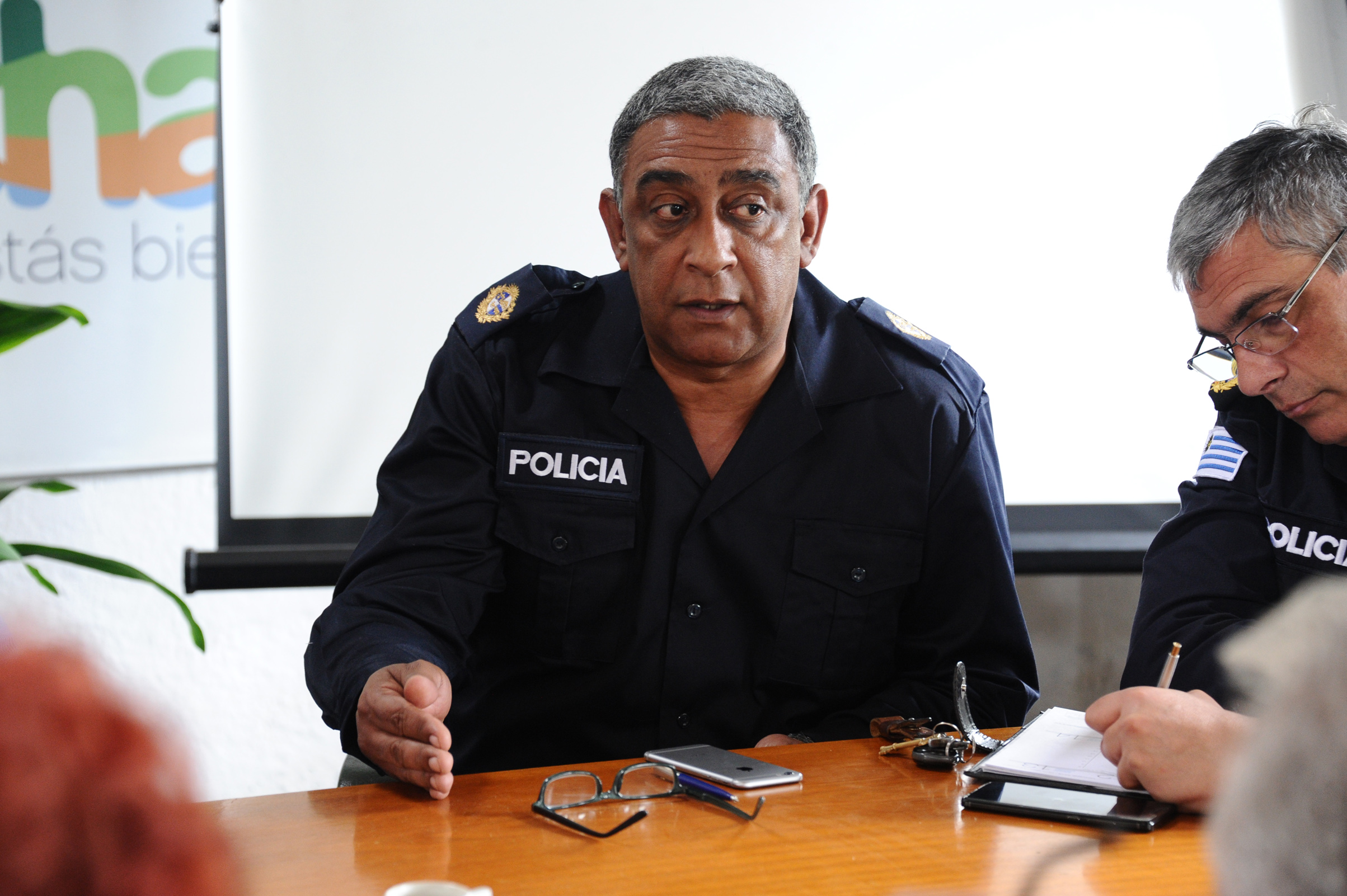 Ministro del Interior, Eduardo Bonomi, y otras autoridades de la cartera durante reuniones de trabajo mantenidas en Rocha