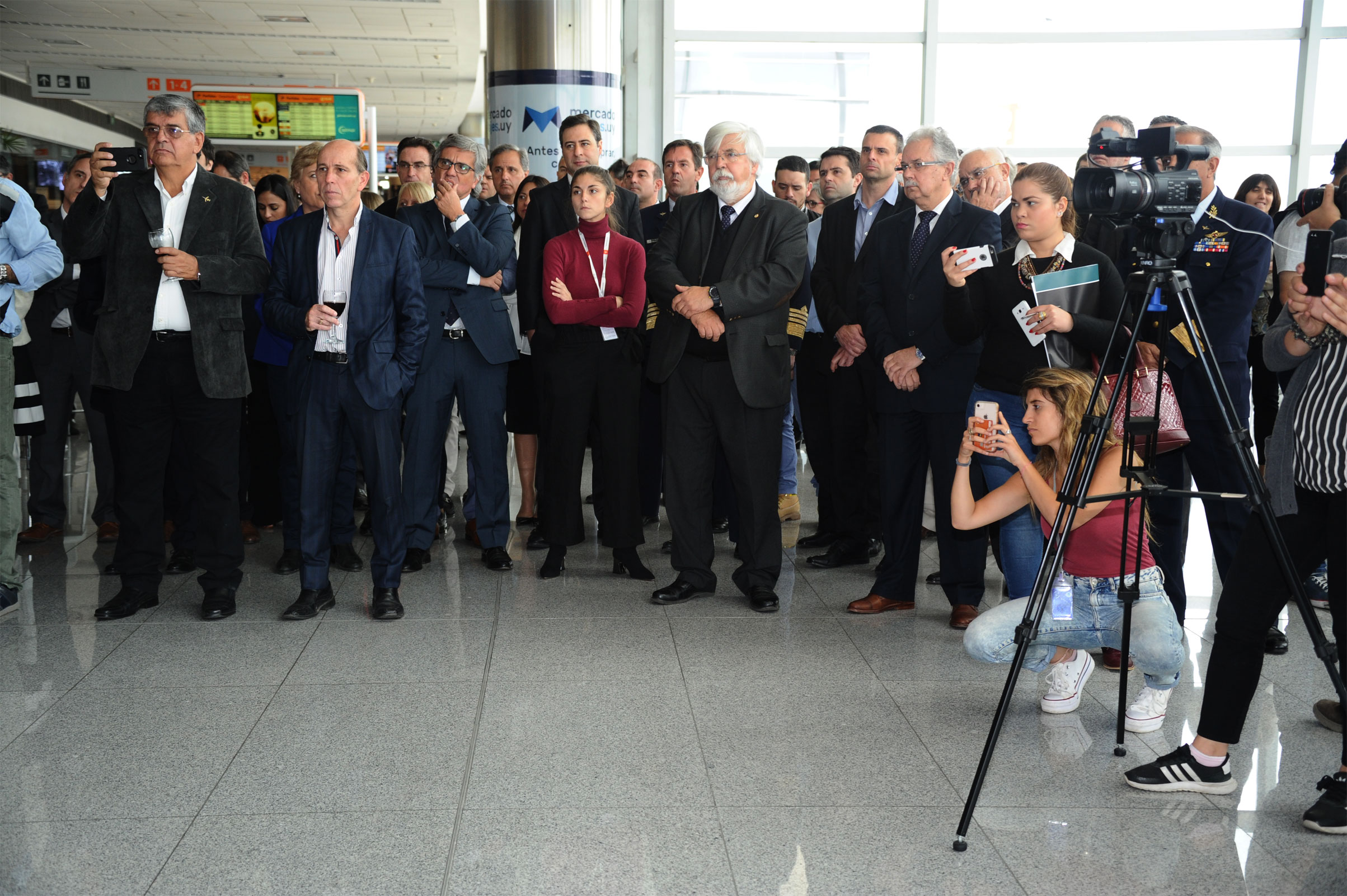 Inauguración de nuevo sistema de reconocimiento facial del aeropuerto internacional de Carrasco