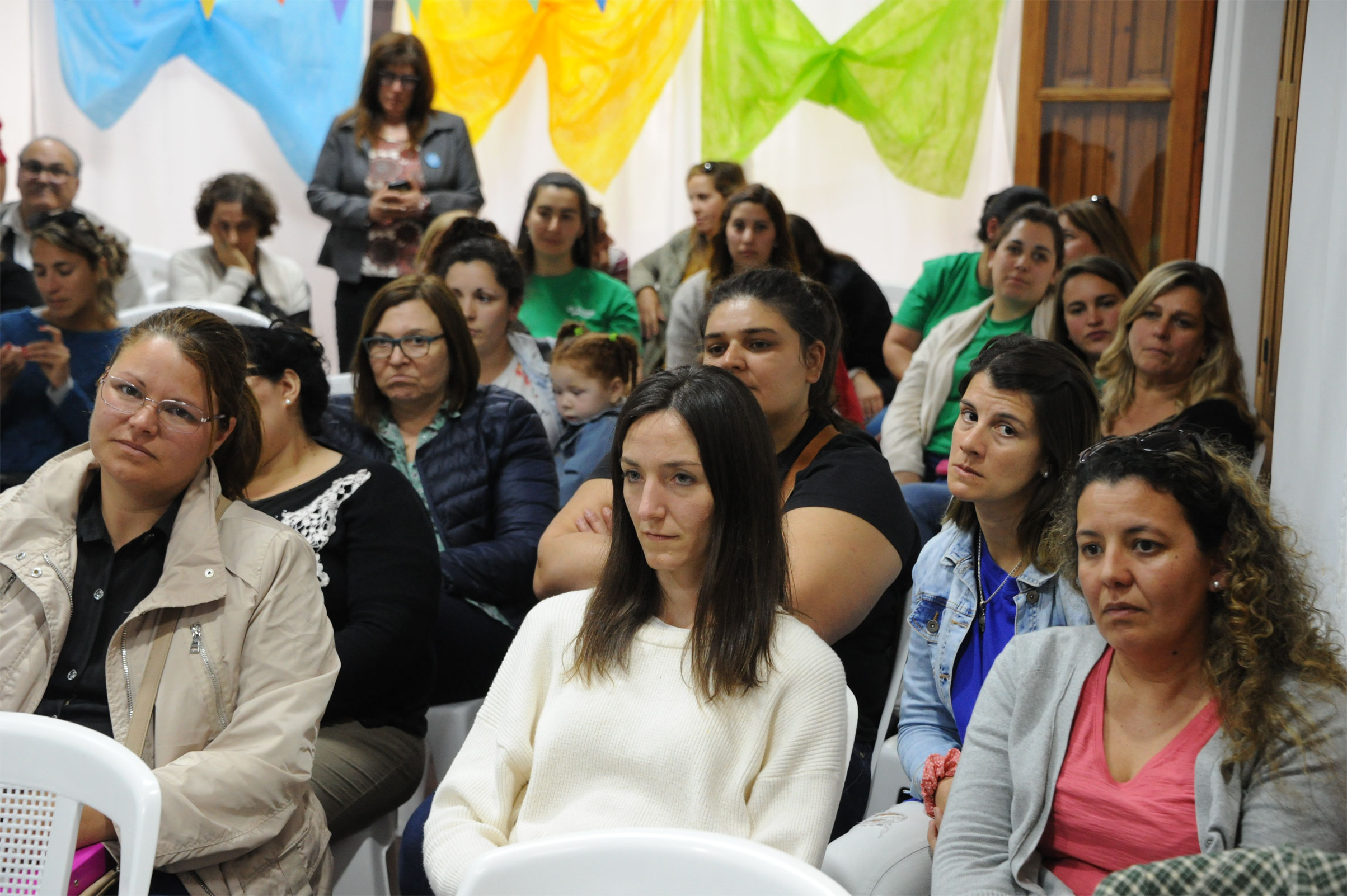 Acto de inauguración de centro en Las Piedras al que concurren 60 niños