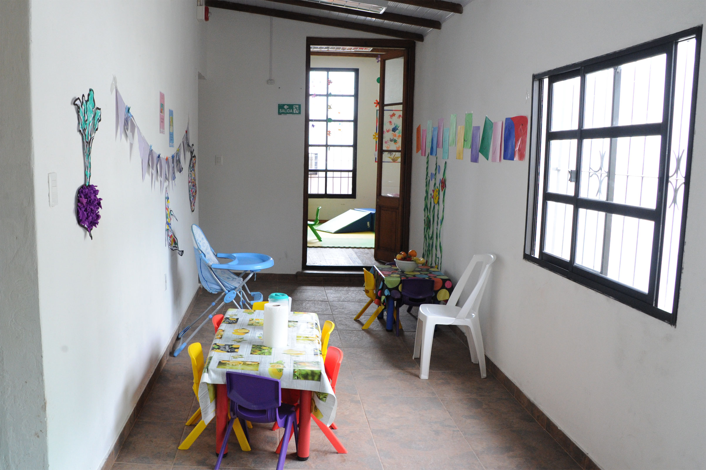 Acto de inauguración de centro en Las Piedras al que concurren 60 niños