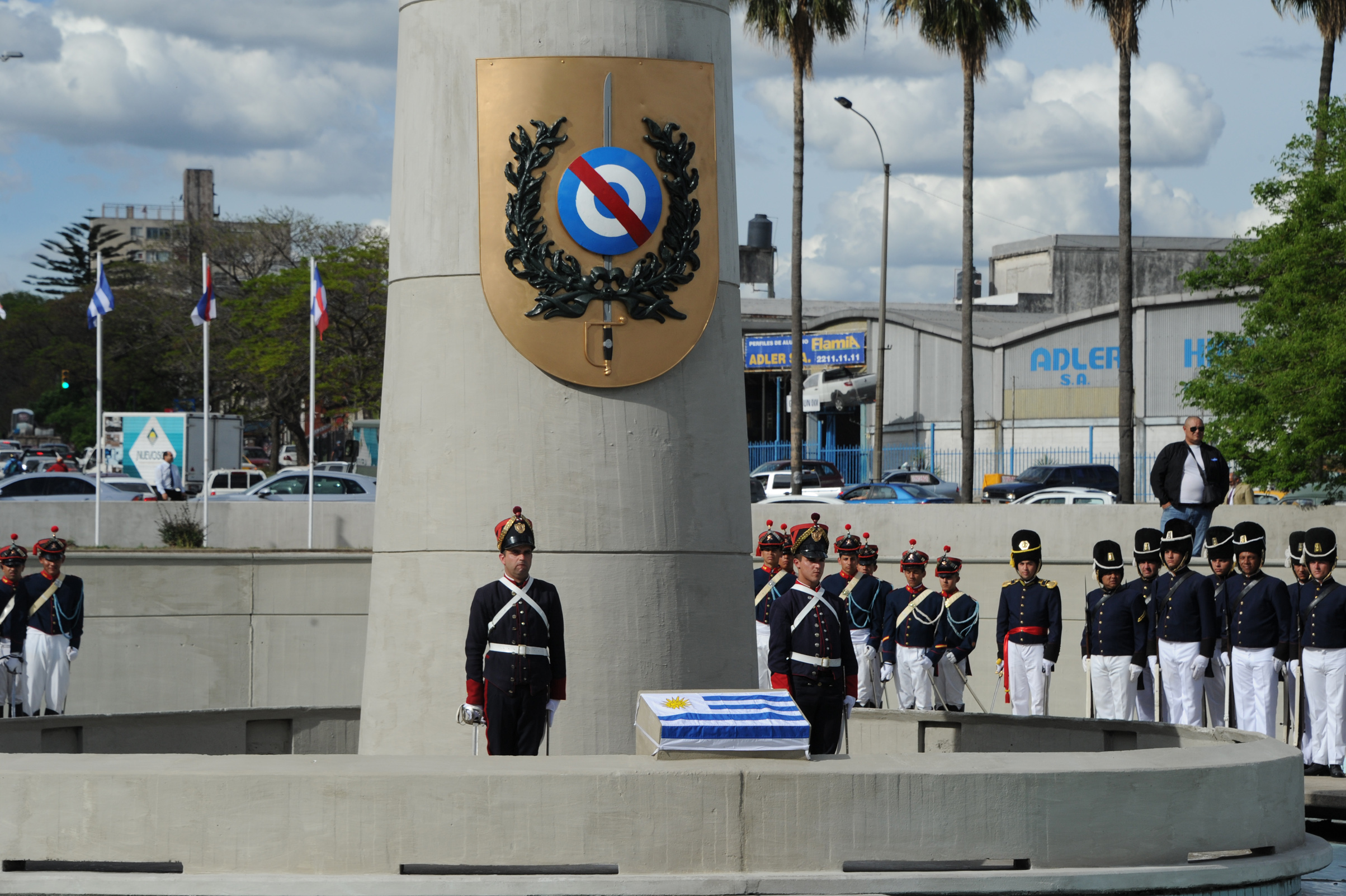 Homenaje a Ansina en la Plaza del Ejército