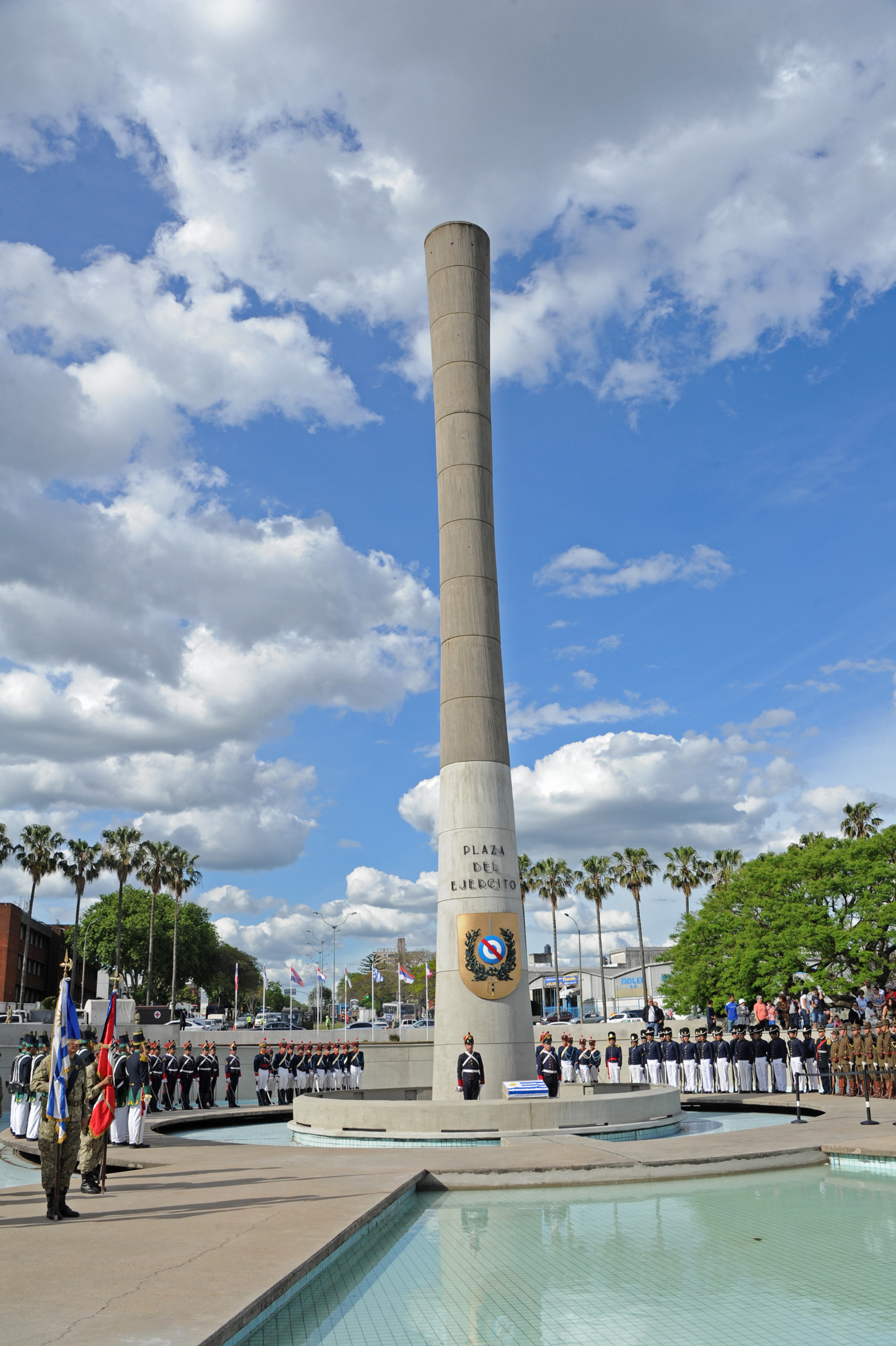 Homenaje a Ansina en la Plaza del Ejército