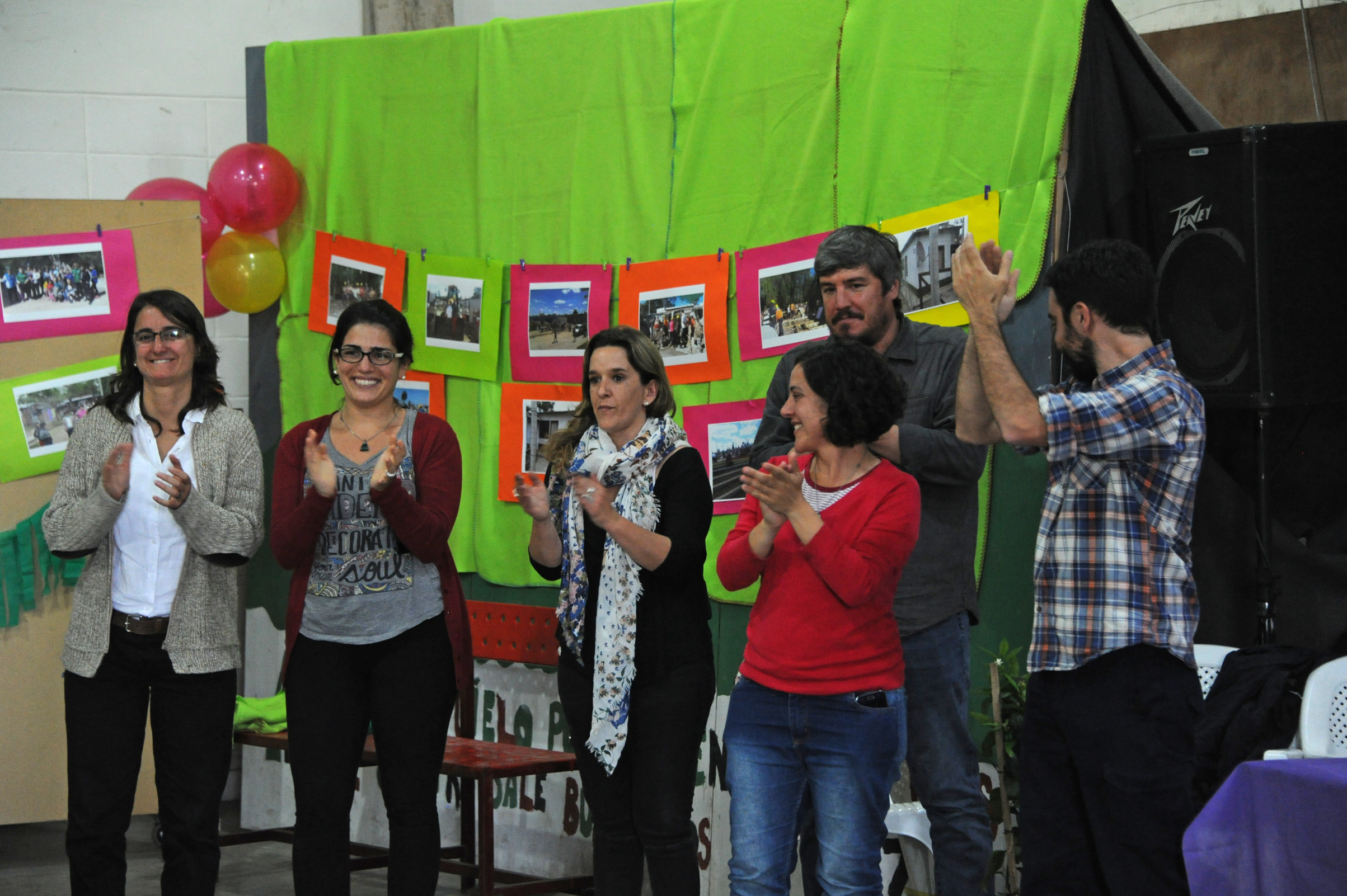 Entrega de viviendas del Plan Juntos en barrio Marconi, Montevideo