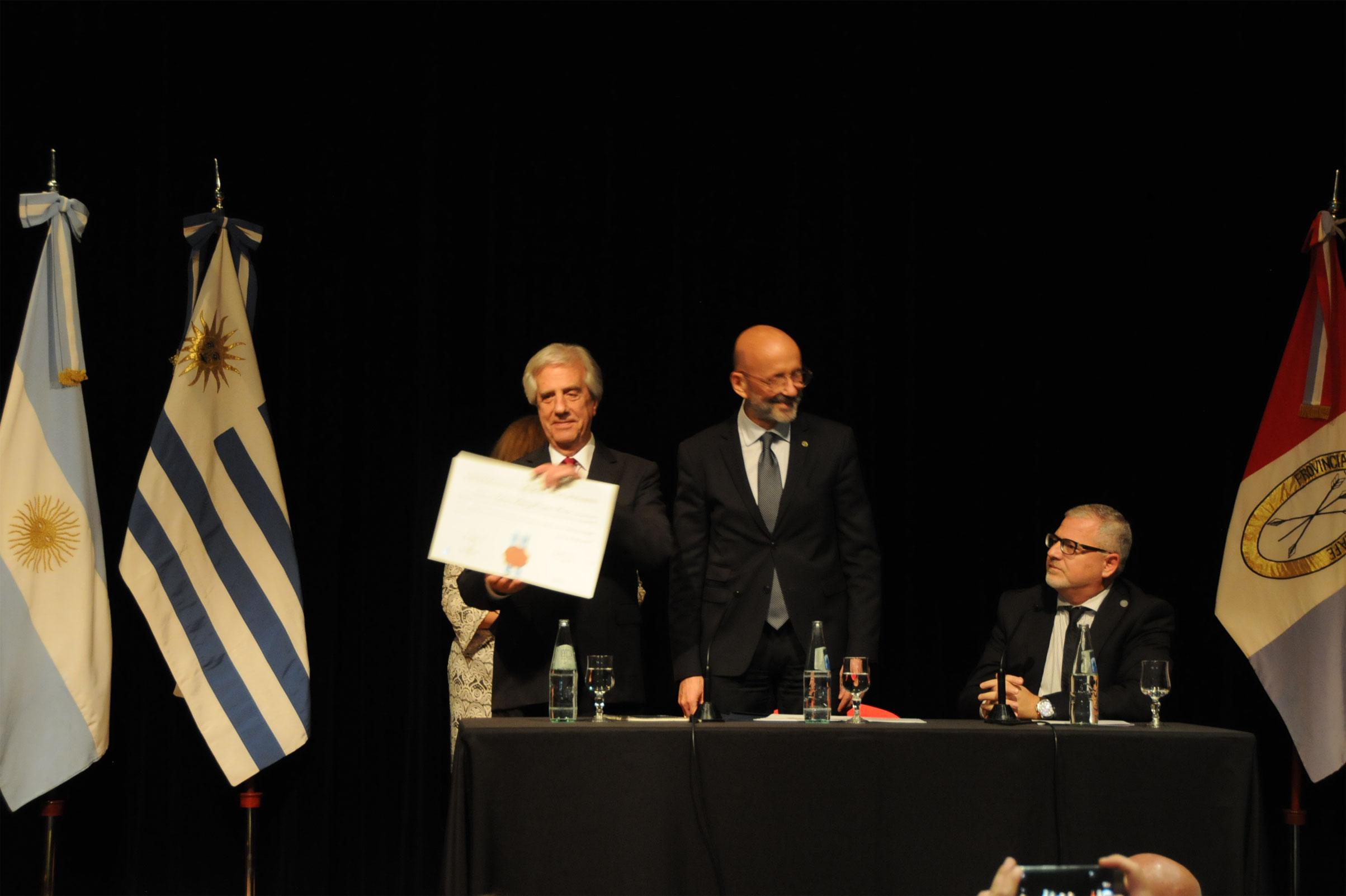 Presidente Tabaré Vázquez recibió título doctor “honoris causa”