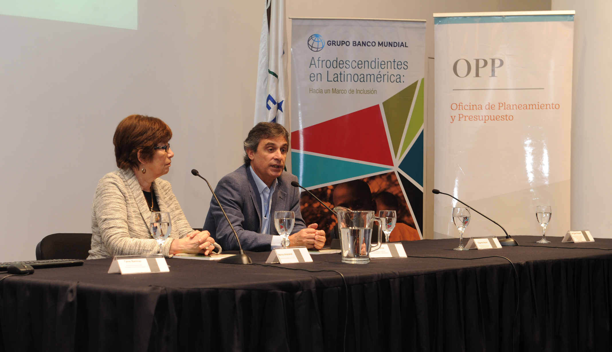 Ministra Marina Arismendi y director de OPP, Álvaro García