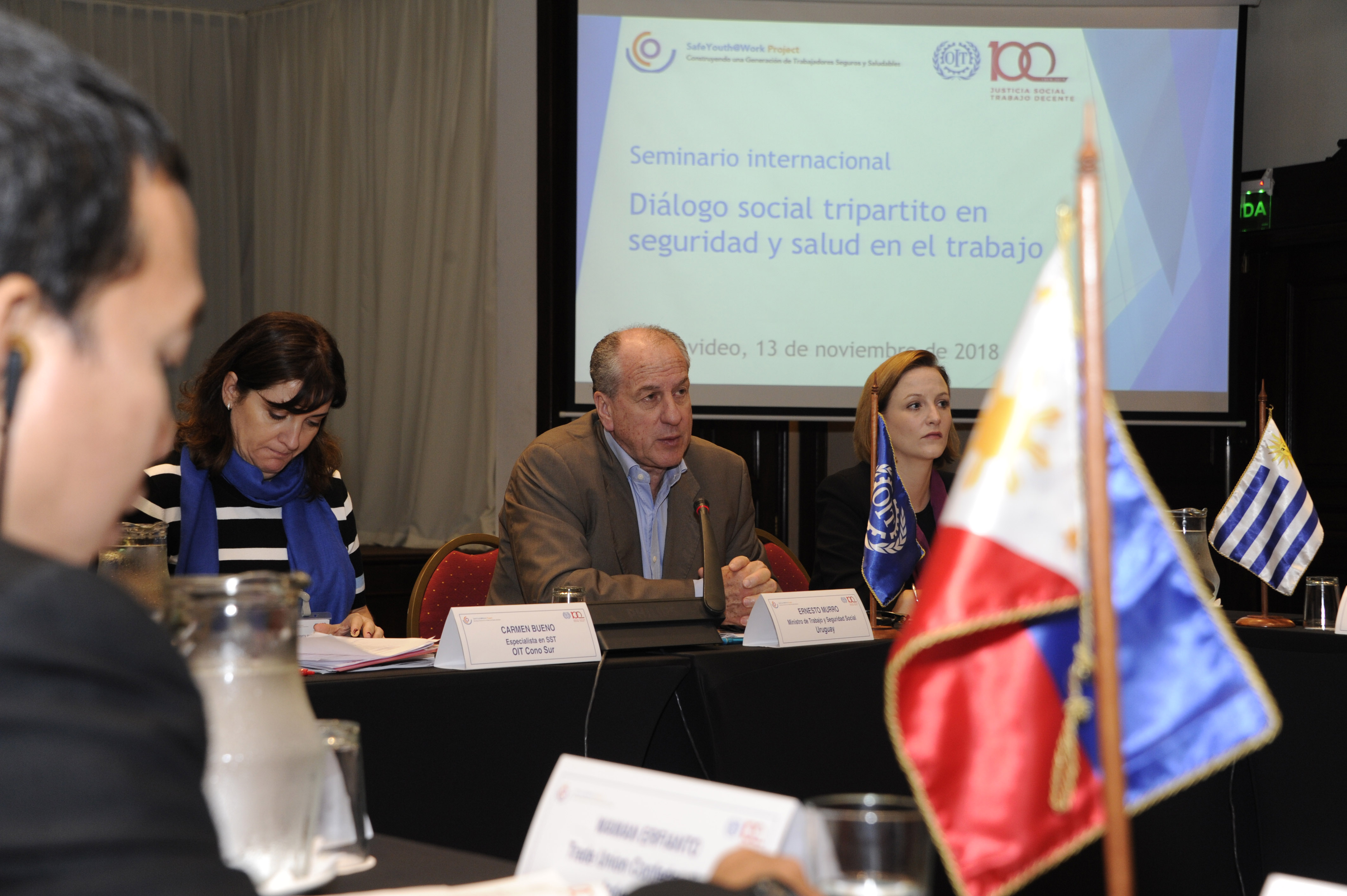 Encuentro entre empresarios, trabajadores y gobiernos, con representantes de Vietnam, Indonesia, Filipinas y Myanmar
