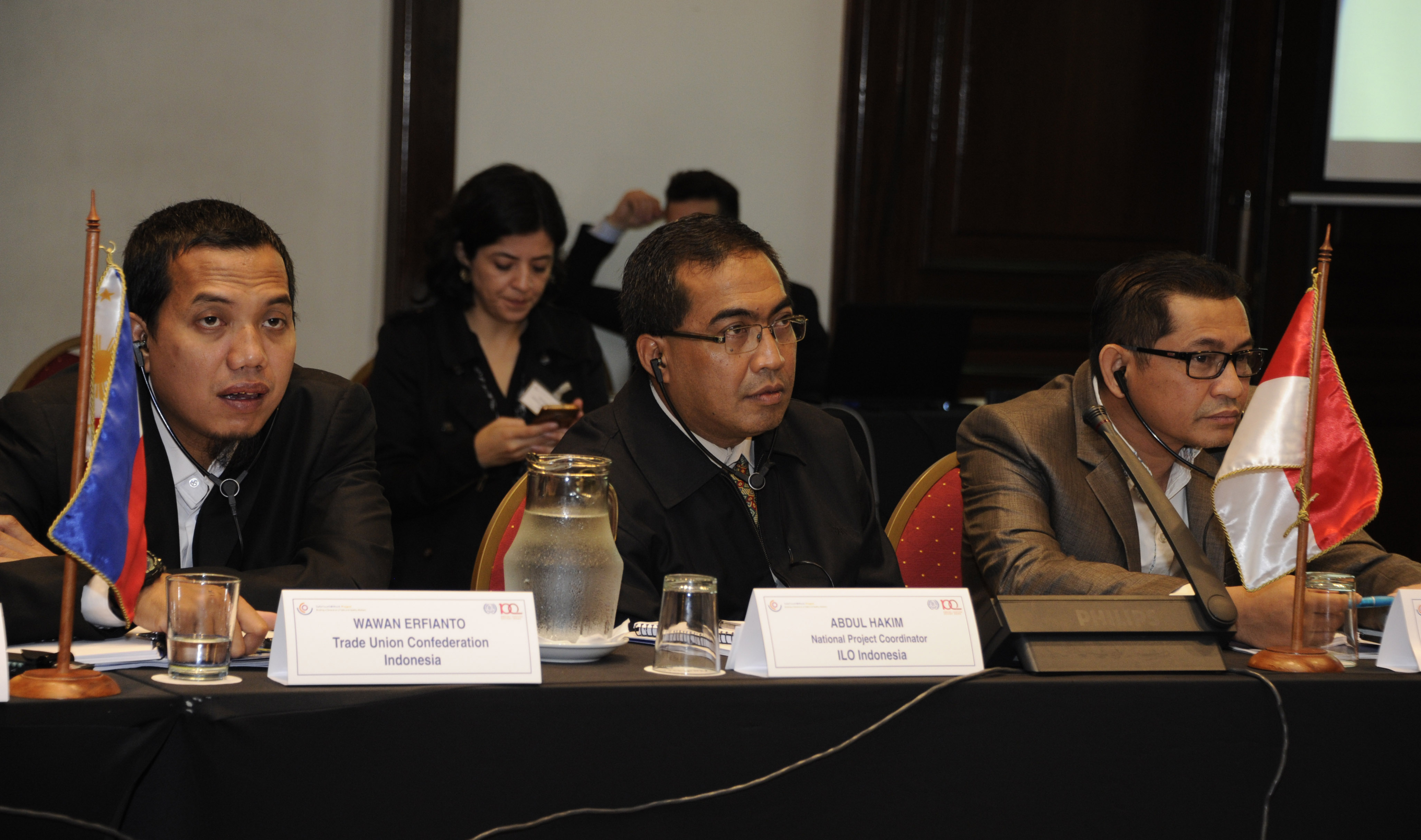 Encuentro entre empresarios, trabajadores y gobiernos, con representantes de Vietnam, Indonesia, Filipinas y Myanmar