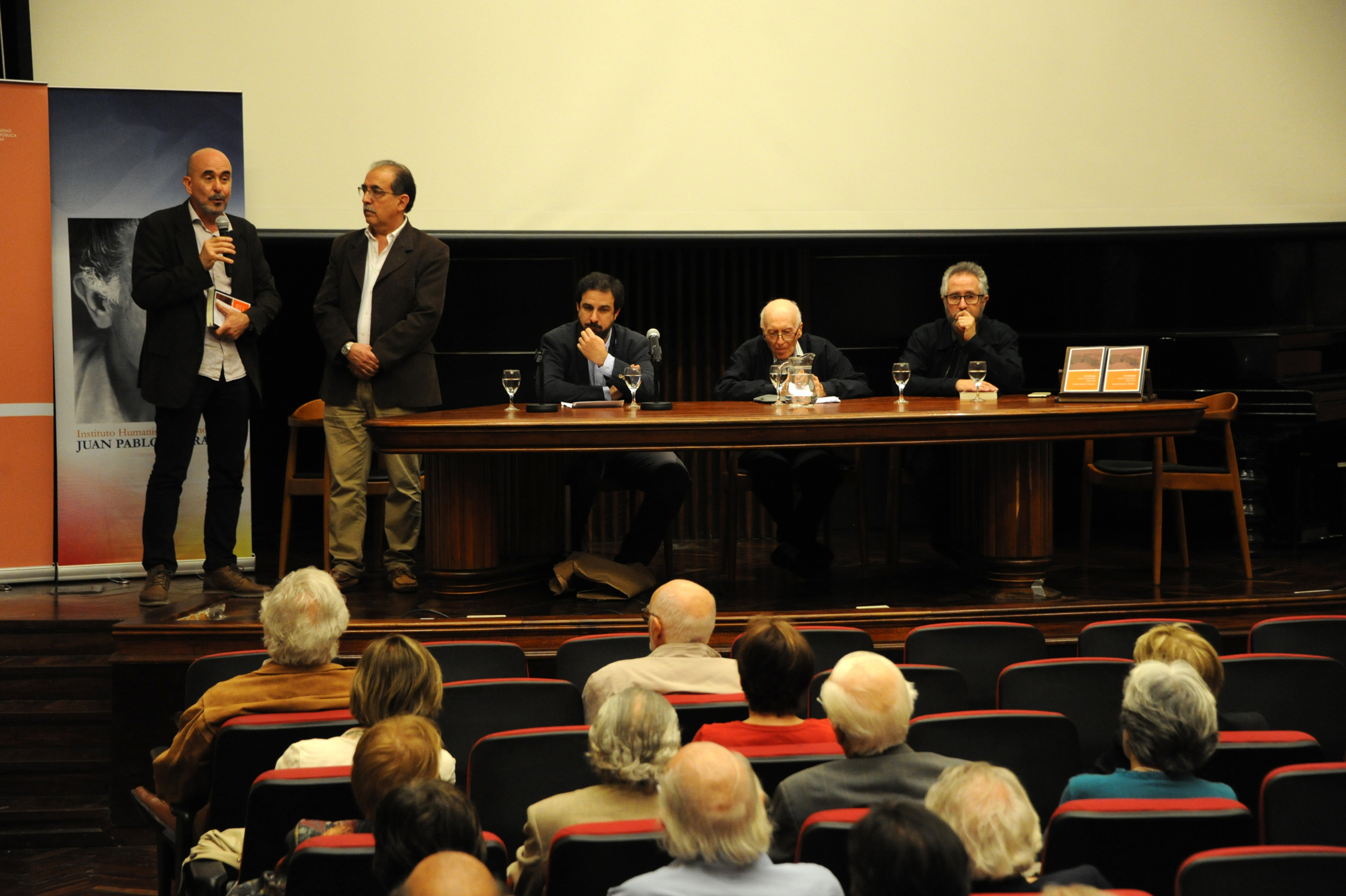 Lanzamiento del libro titulado “Vivienda: familia, comunidad, territorio”, sobre la obra de Juan Pablo Terra
