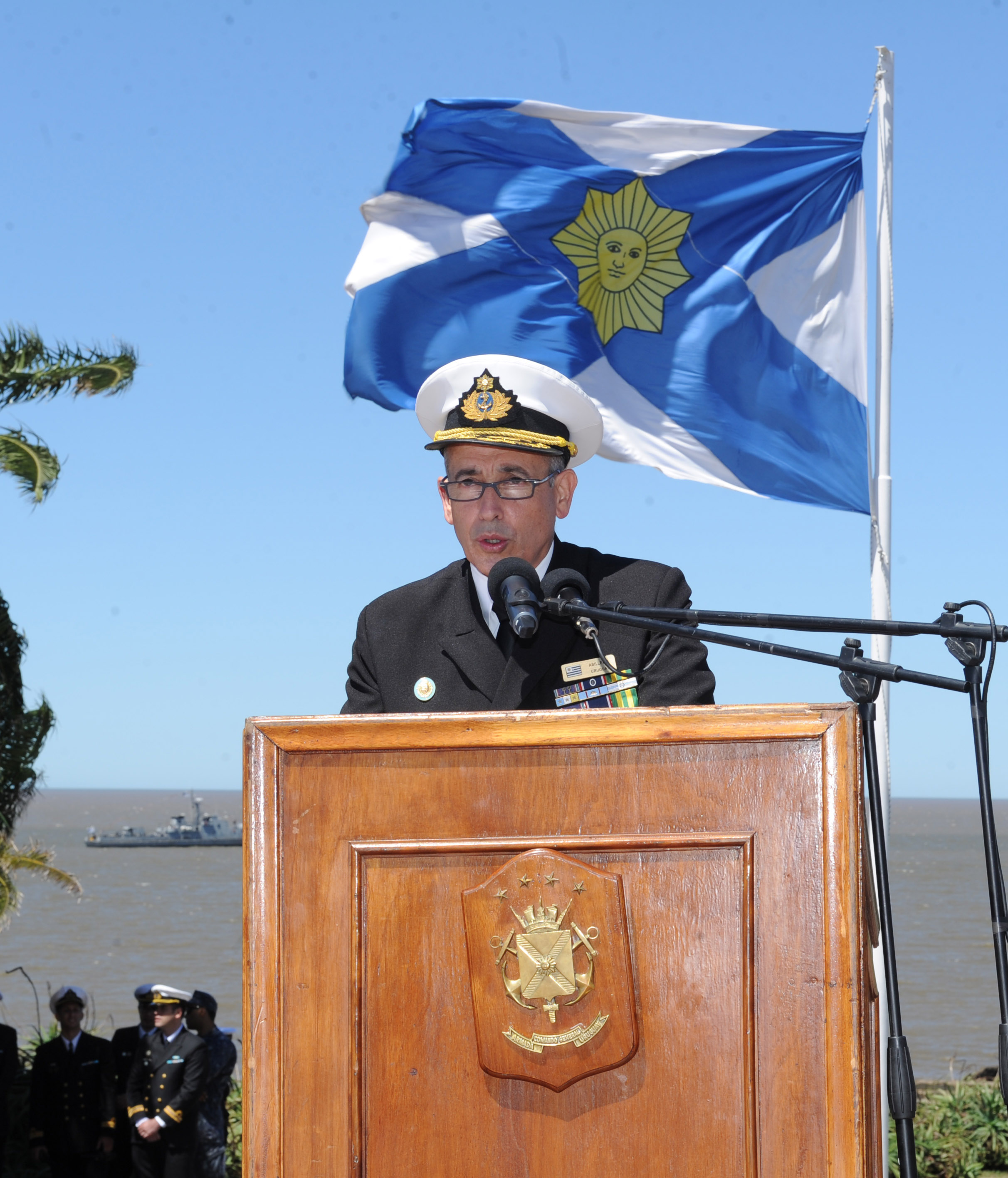 Conmemoración de los 201 años de creación de la Armada
