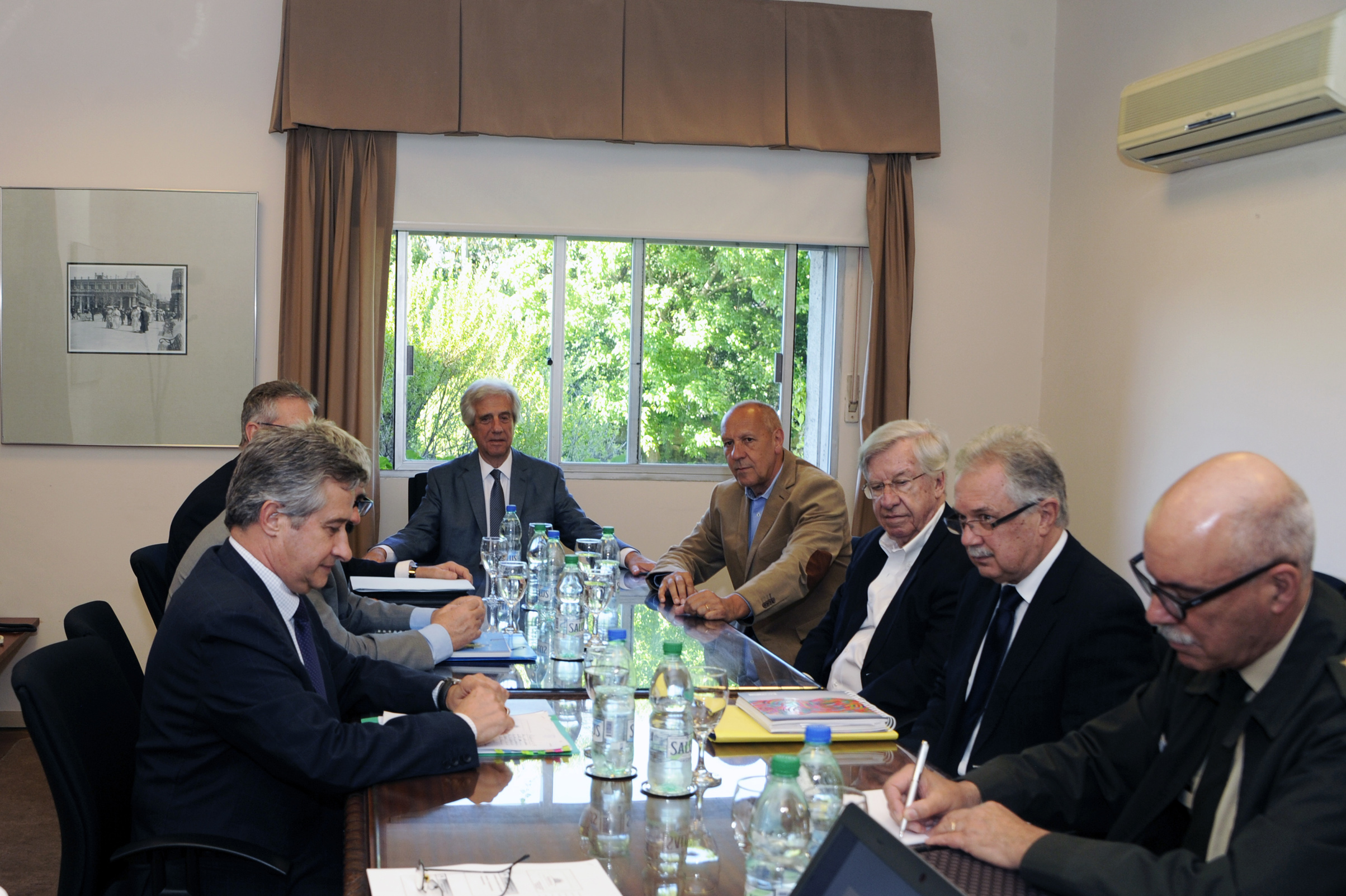 Presidente Vázquez encabeza reunión del Codena
