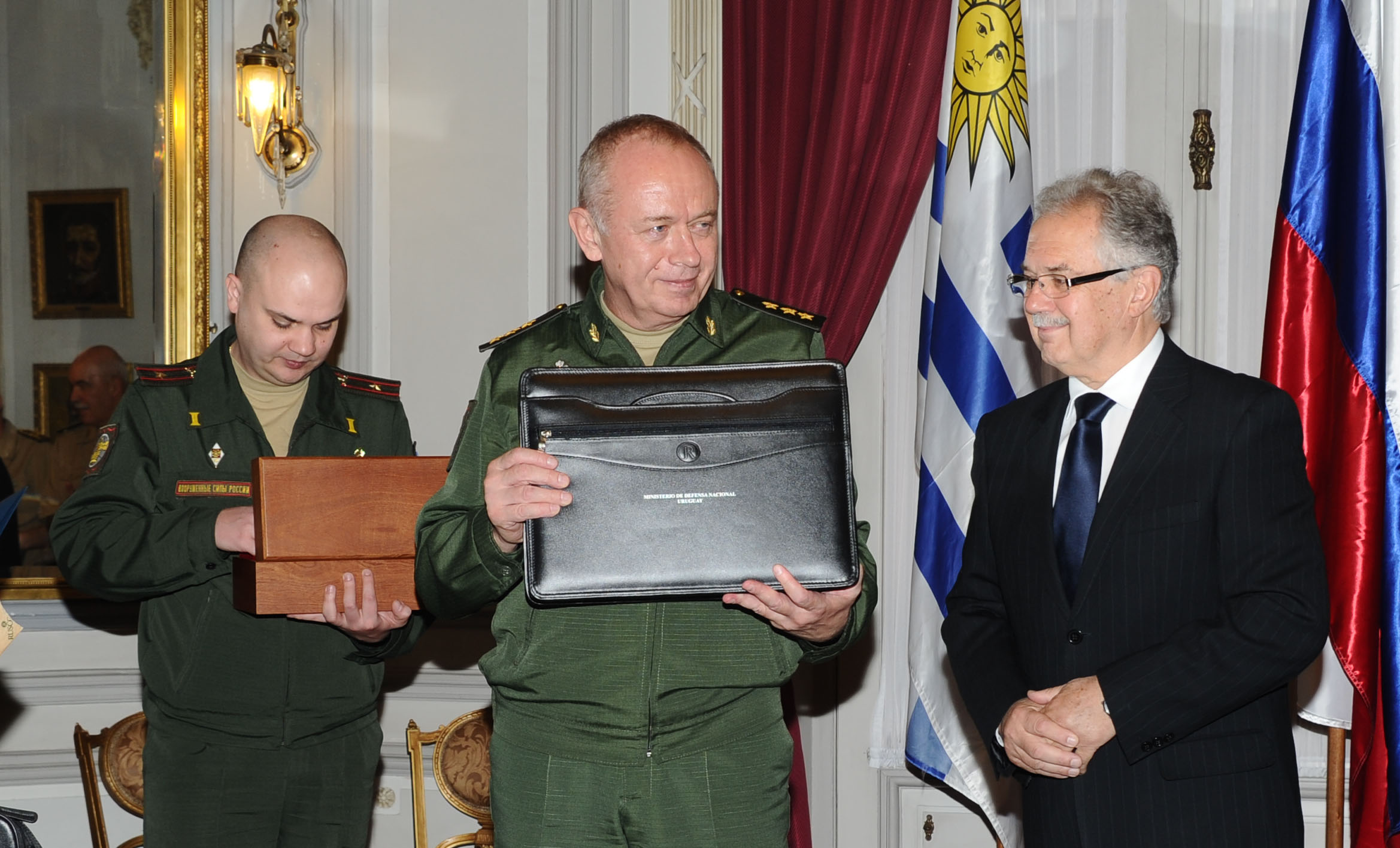 Jorge Menéndez y Alexander Fomin