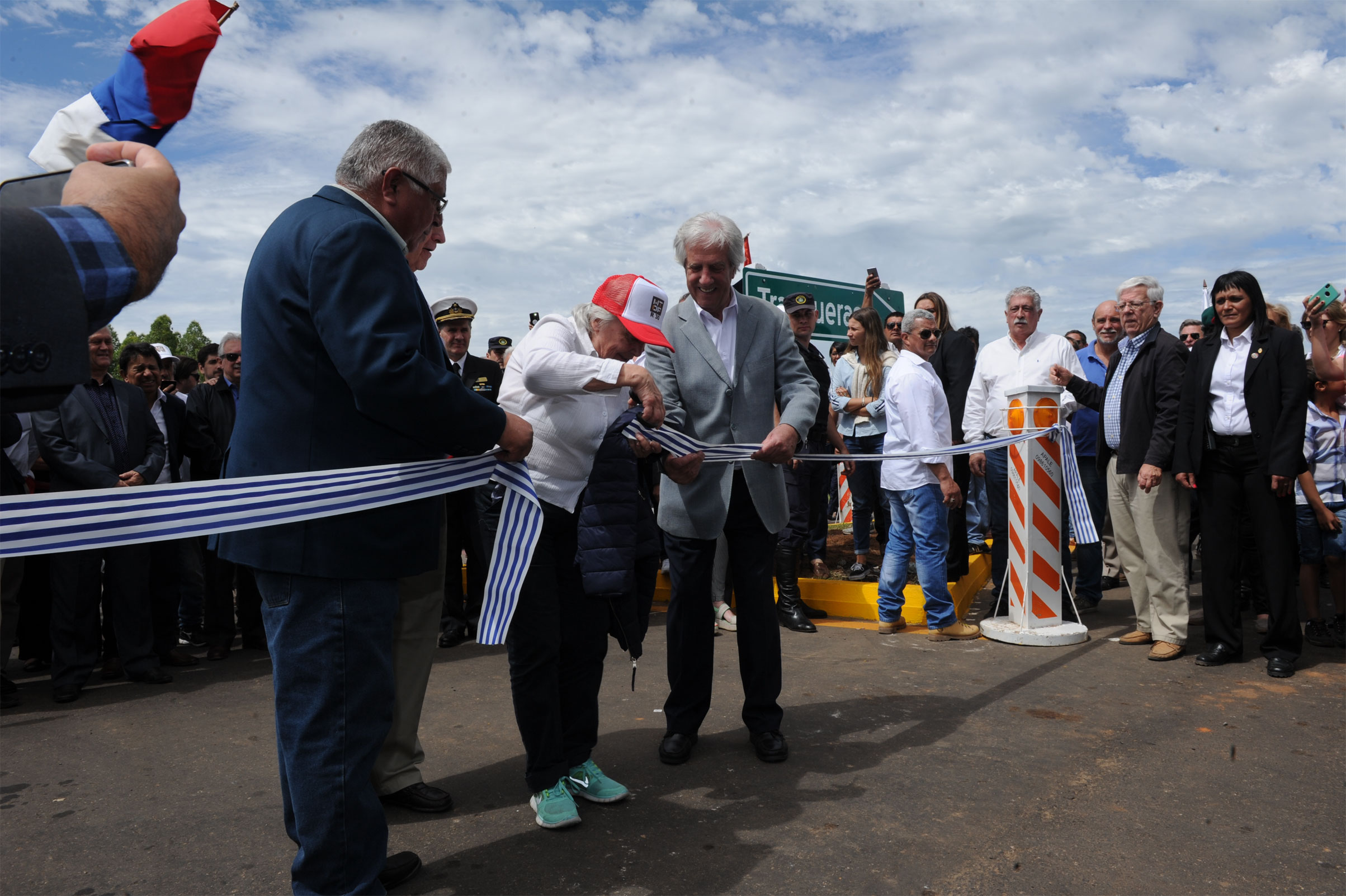 Acto de inauguración de ruta 30