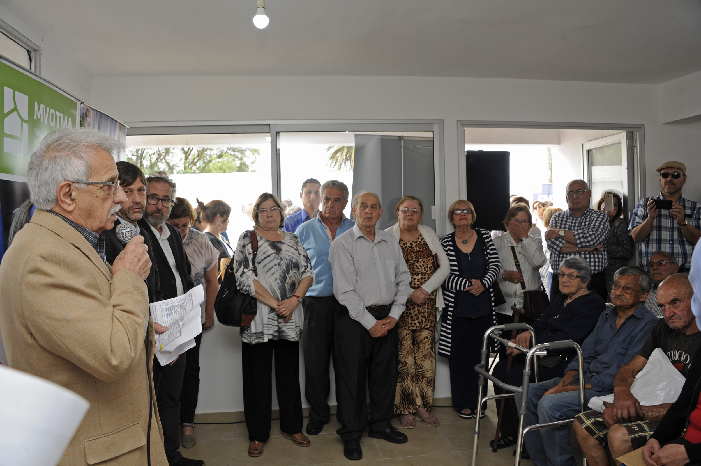 Entrega de viviendas de edificio inaugurado por el Ministerio de Vivienda y el Banco de Previsión Social con 36 viviendas para jubilados