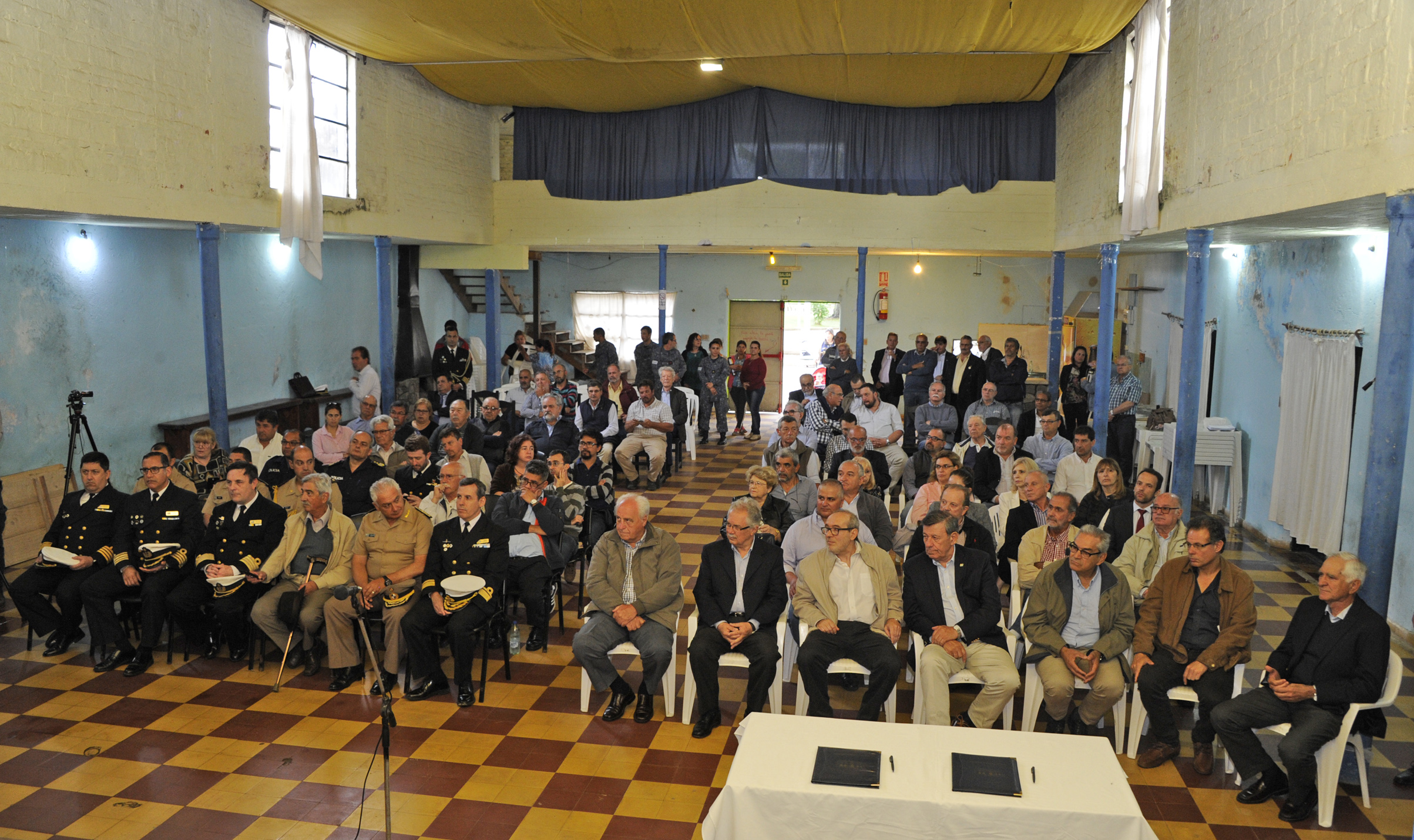 Presentación de la embarcación "Jorge Camaño", realizada por la Comisión Mixta para el Desarrollo de la Cuenca de la Laguna Merín