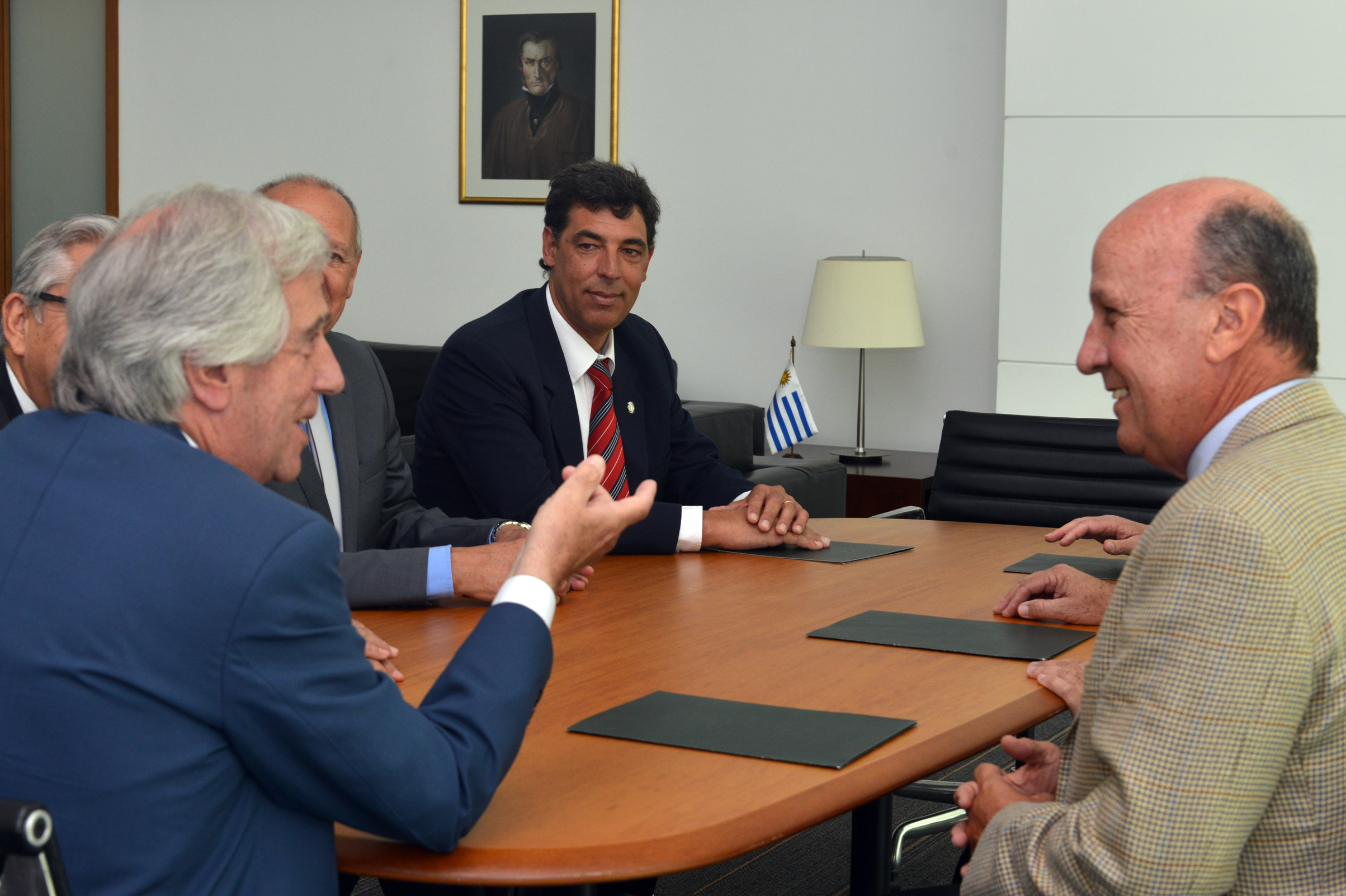 Presidente Tabaré Vázquez con representantes de ARU
