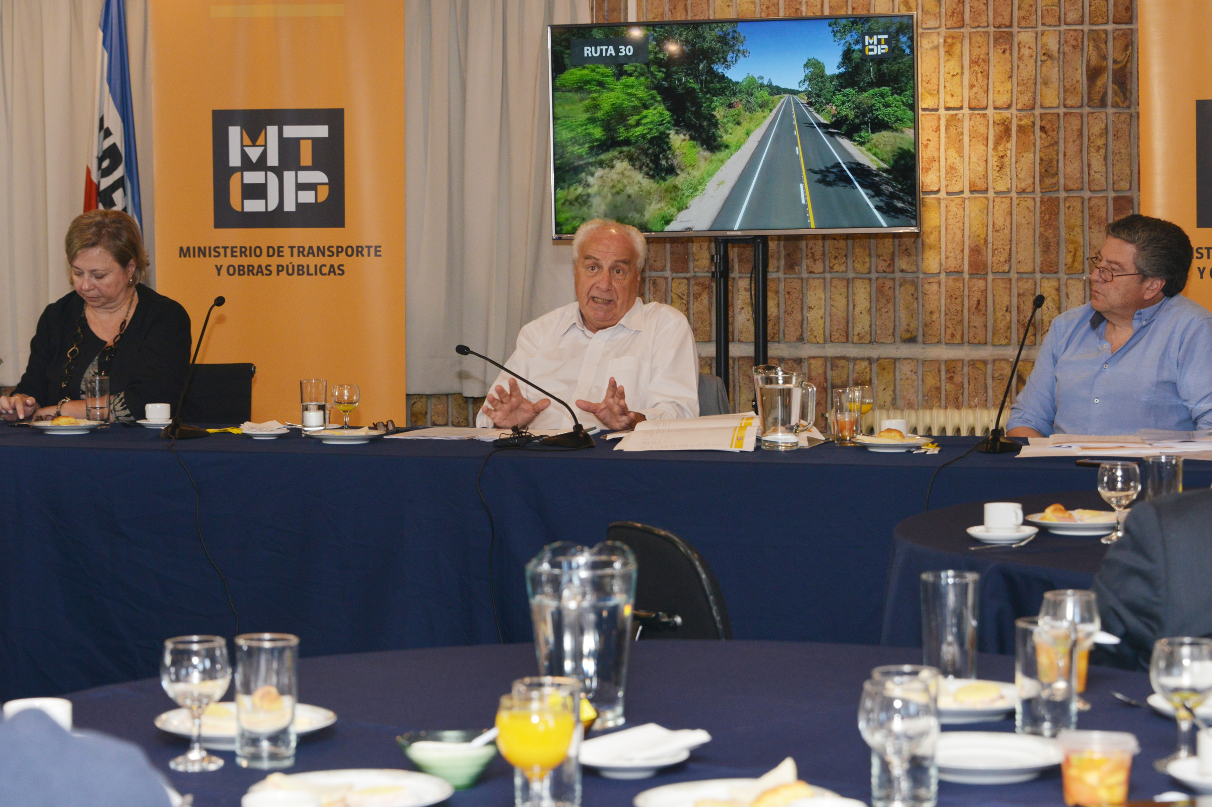 Ministro Víctor Rossi