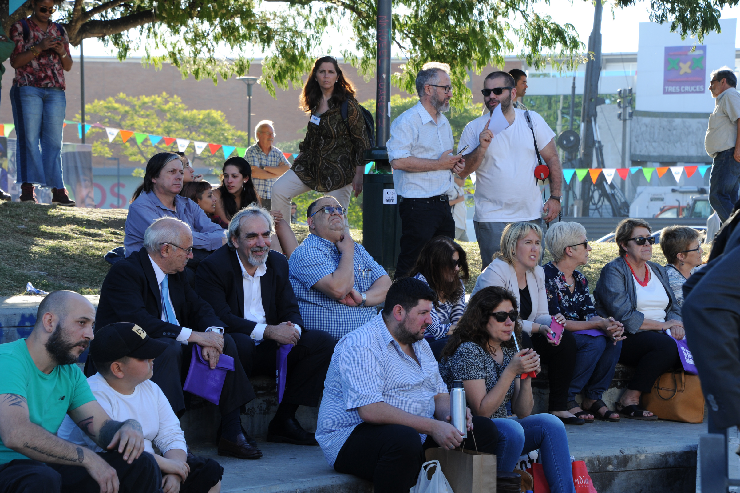 Actividad denominada Mesa para la Paz, en el marco de la conmemoración del 70.º aniversario de la Declaración Universal de los Derechos Humanos