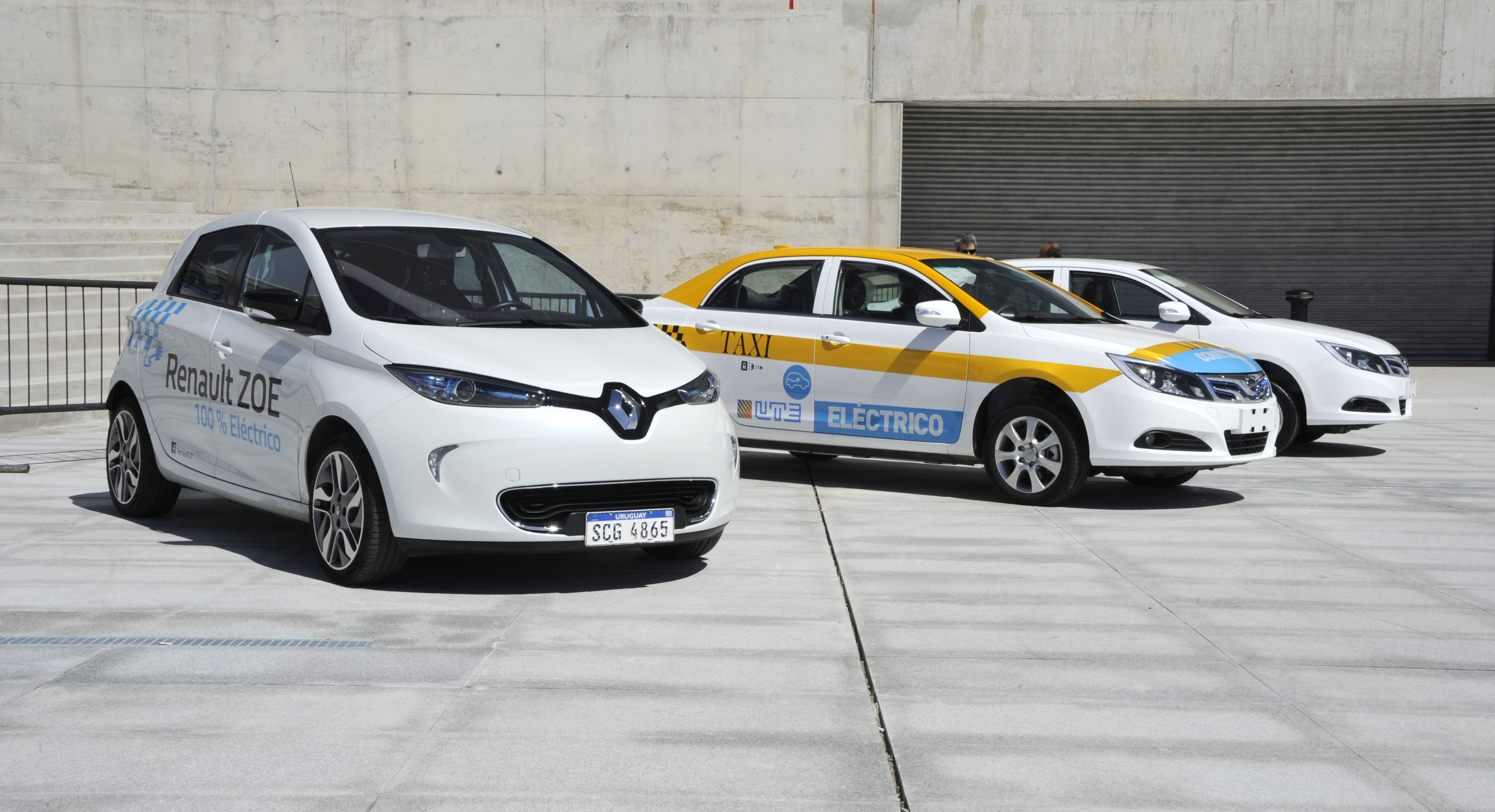 Presentación de autos eléctricos