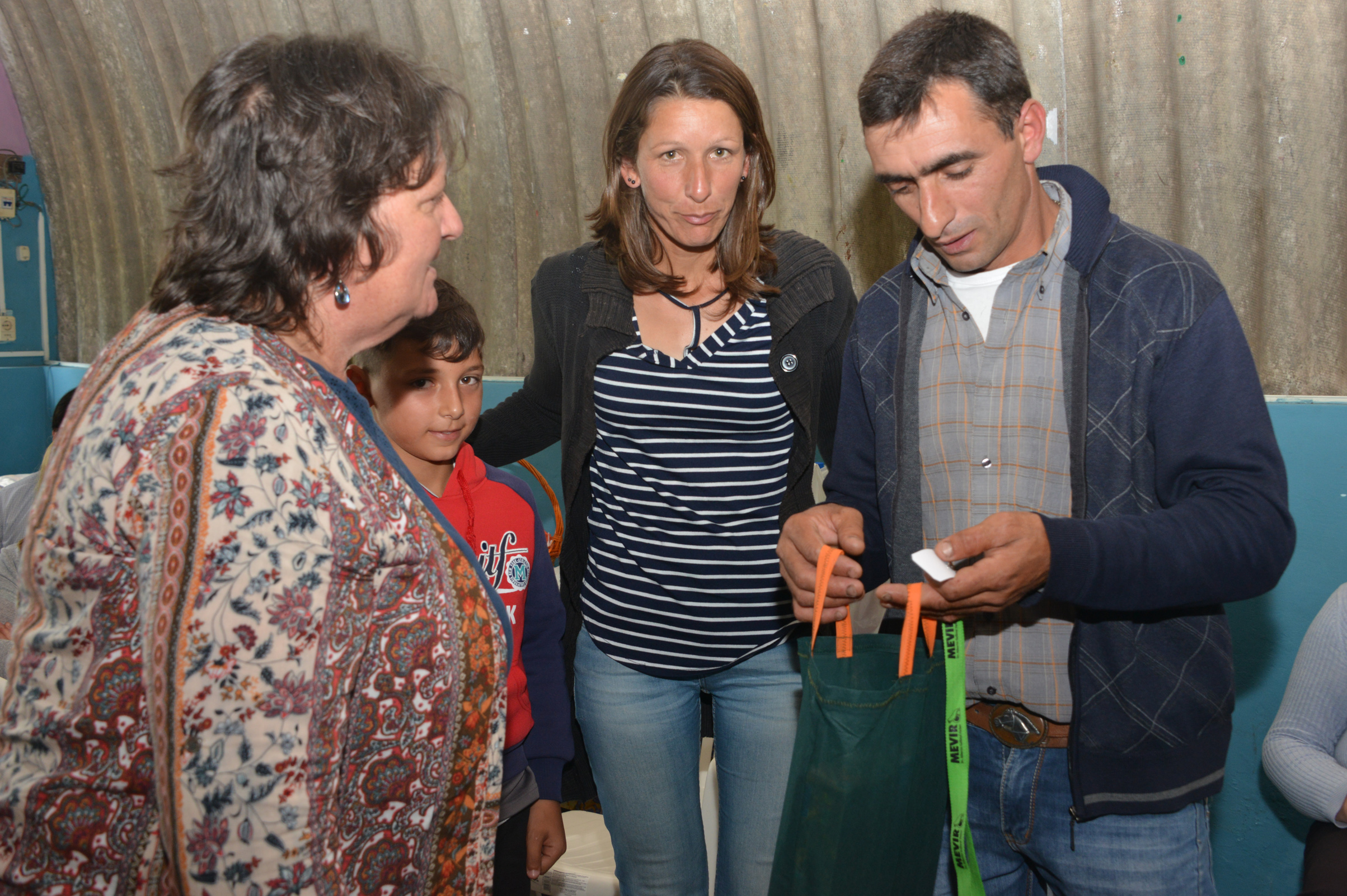 Acto de entrega de viviendas de Mevir en Tala, Canelones