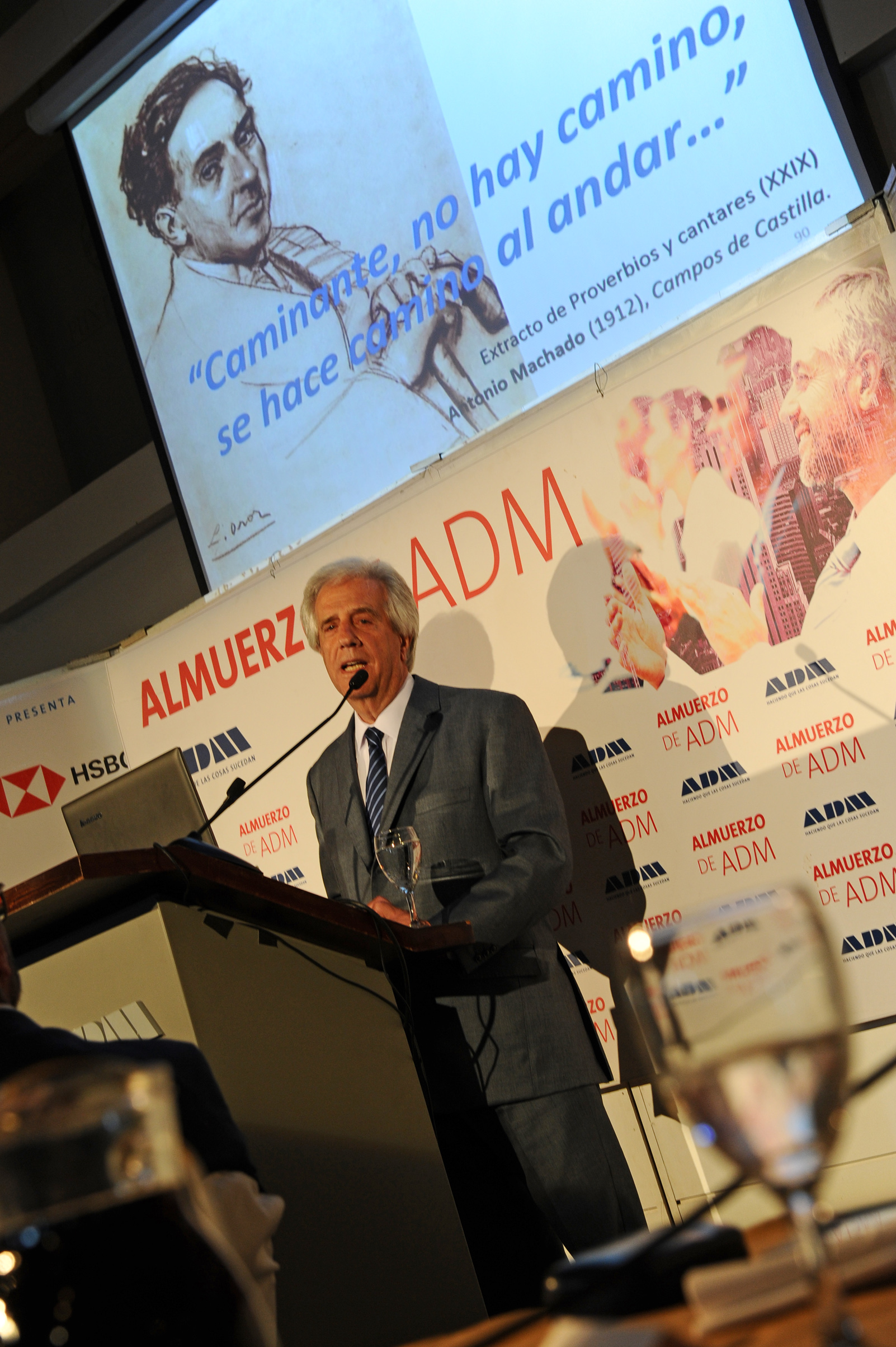 Presidente Tabaré Vázquez disertó en almuerzo de trabajo de ADM