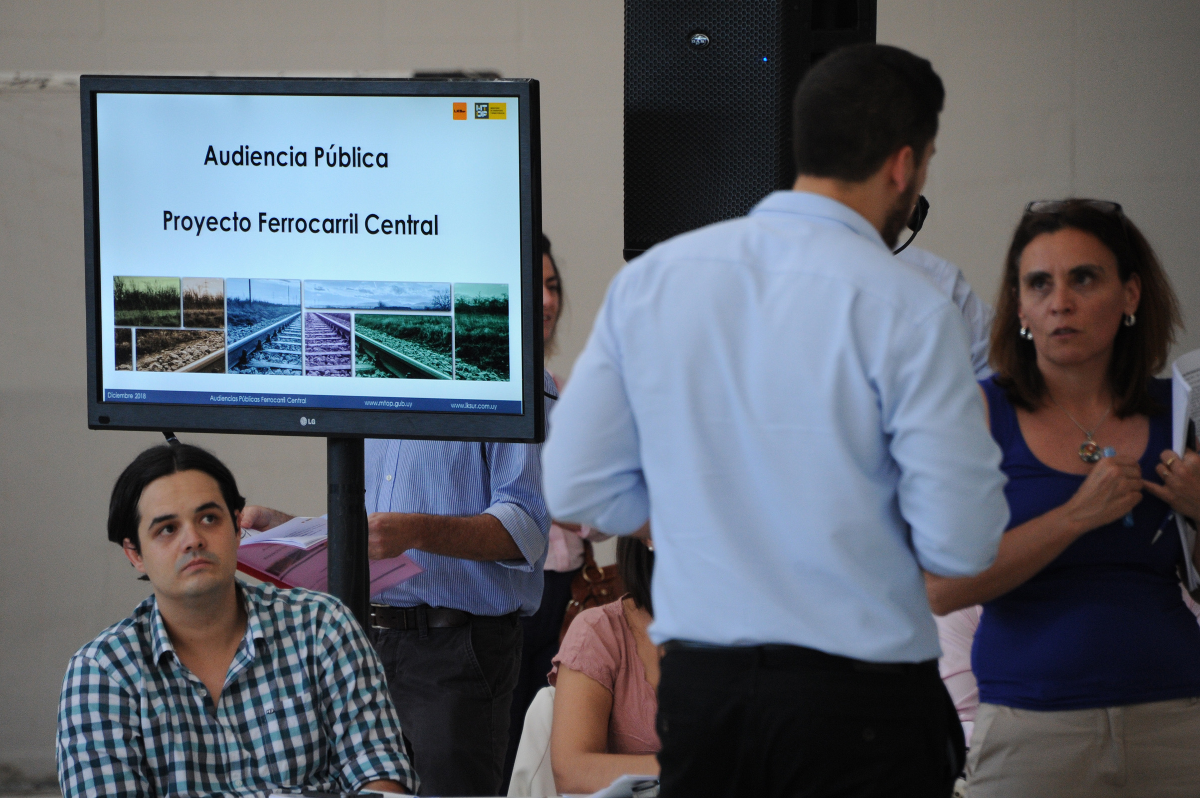 Audiencia pública sobre proyecto ferroviario Montevideo-Paso de los Toros