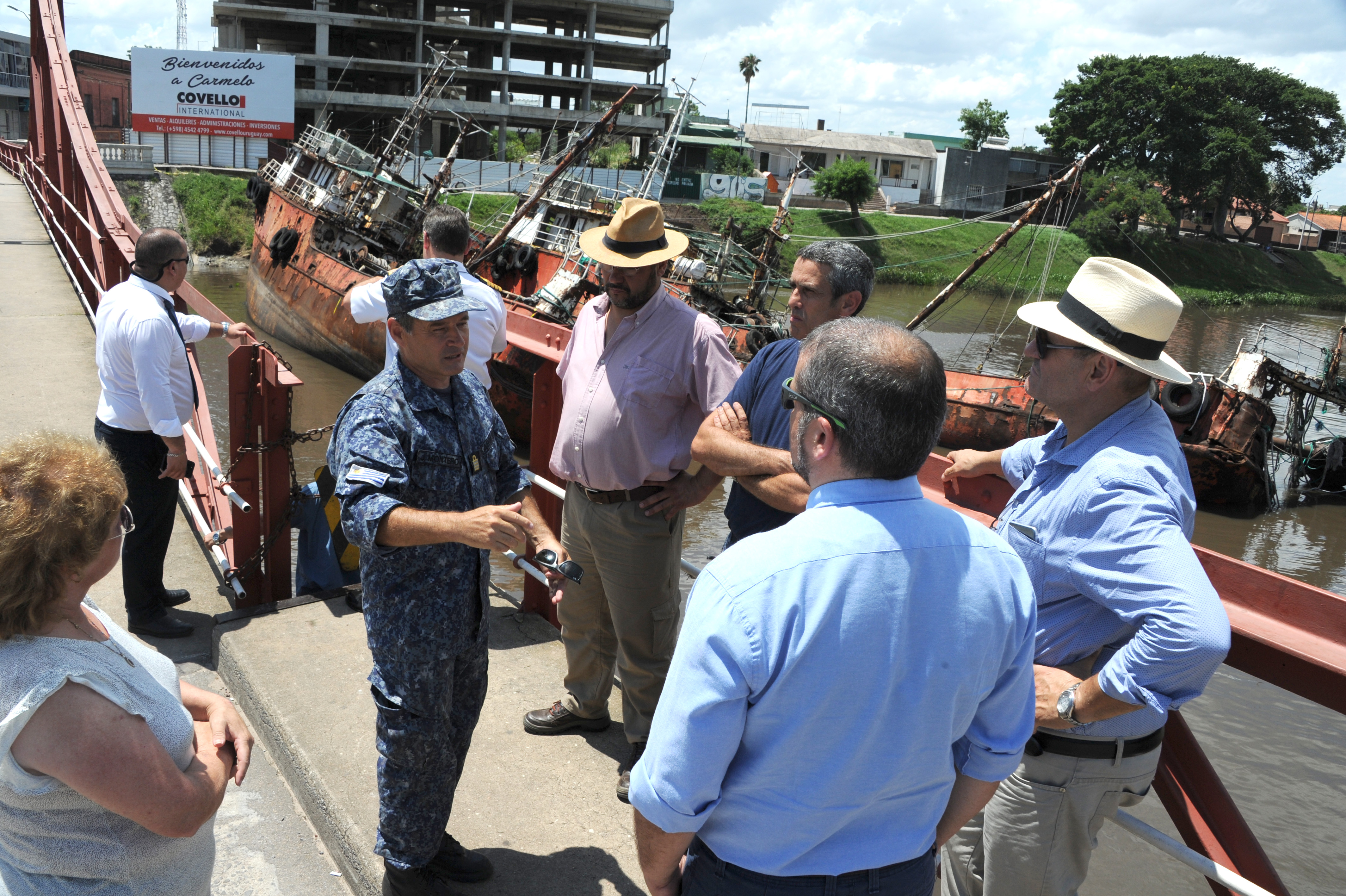 Director del Sistema Nacional de Emergencia, Fernando Traversa, visitó las obras de refacción en el puente de Carmelo